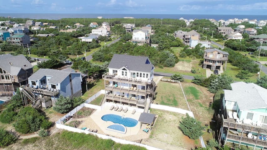 Brindley Beach Vacations managed Airbnb listing 3