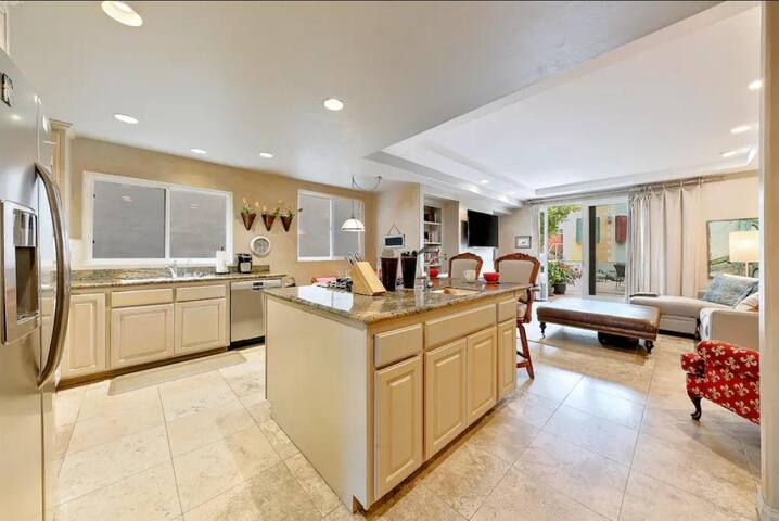 Walk to Village/Beach/A/C/EV Charger/Close to Vill gallery image 5