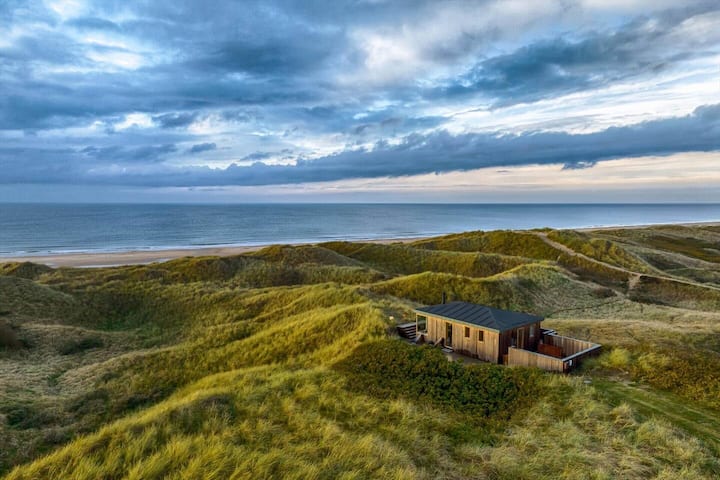 Beach house in the dunes · Ocean view · North Jutland
