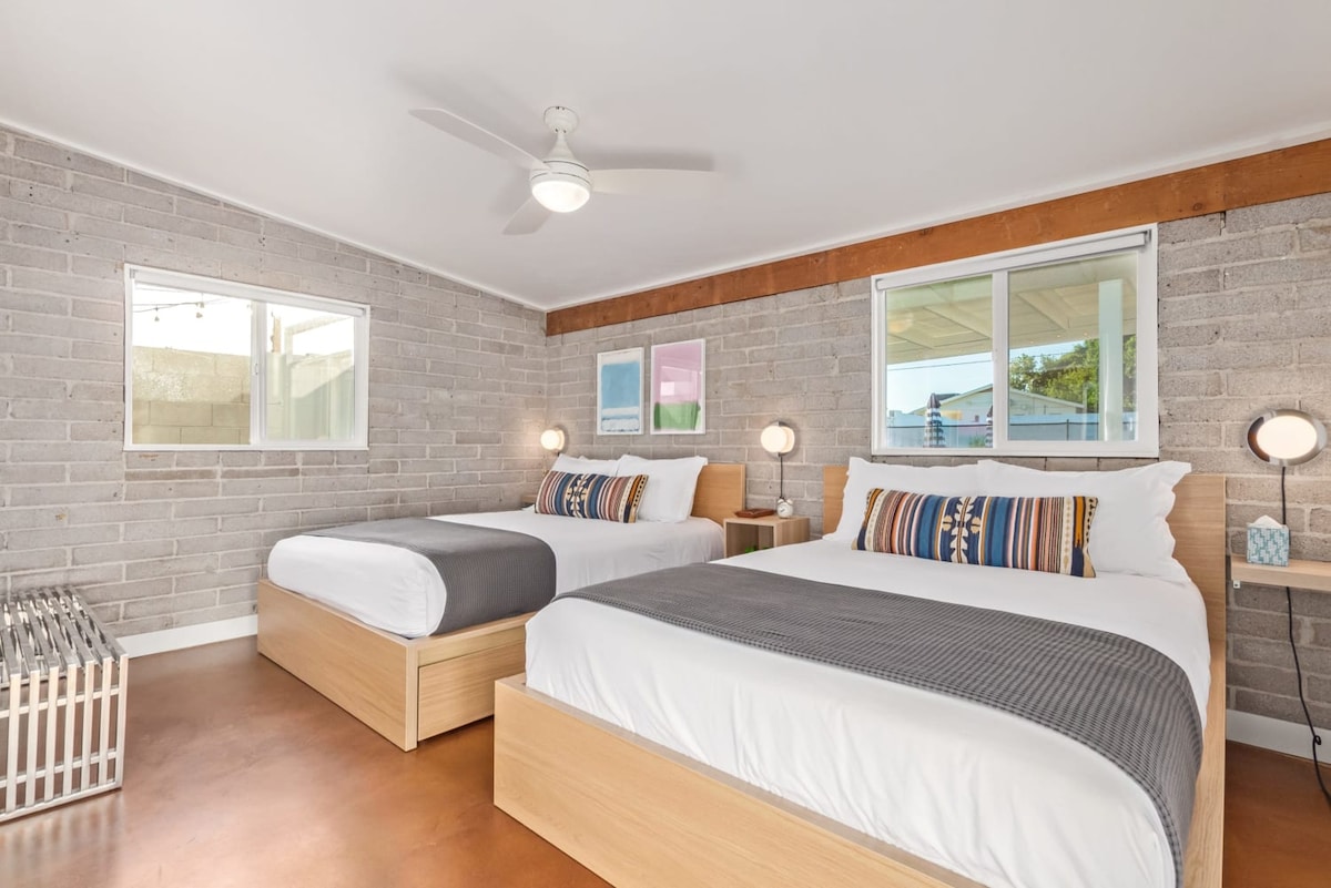 ห้องพัก 2 พร้อมเตียงควีนไซส์ 2 หลัง