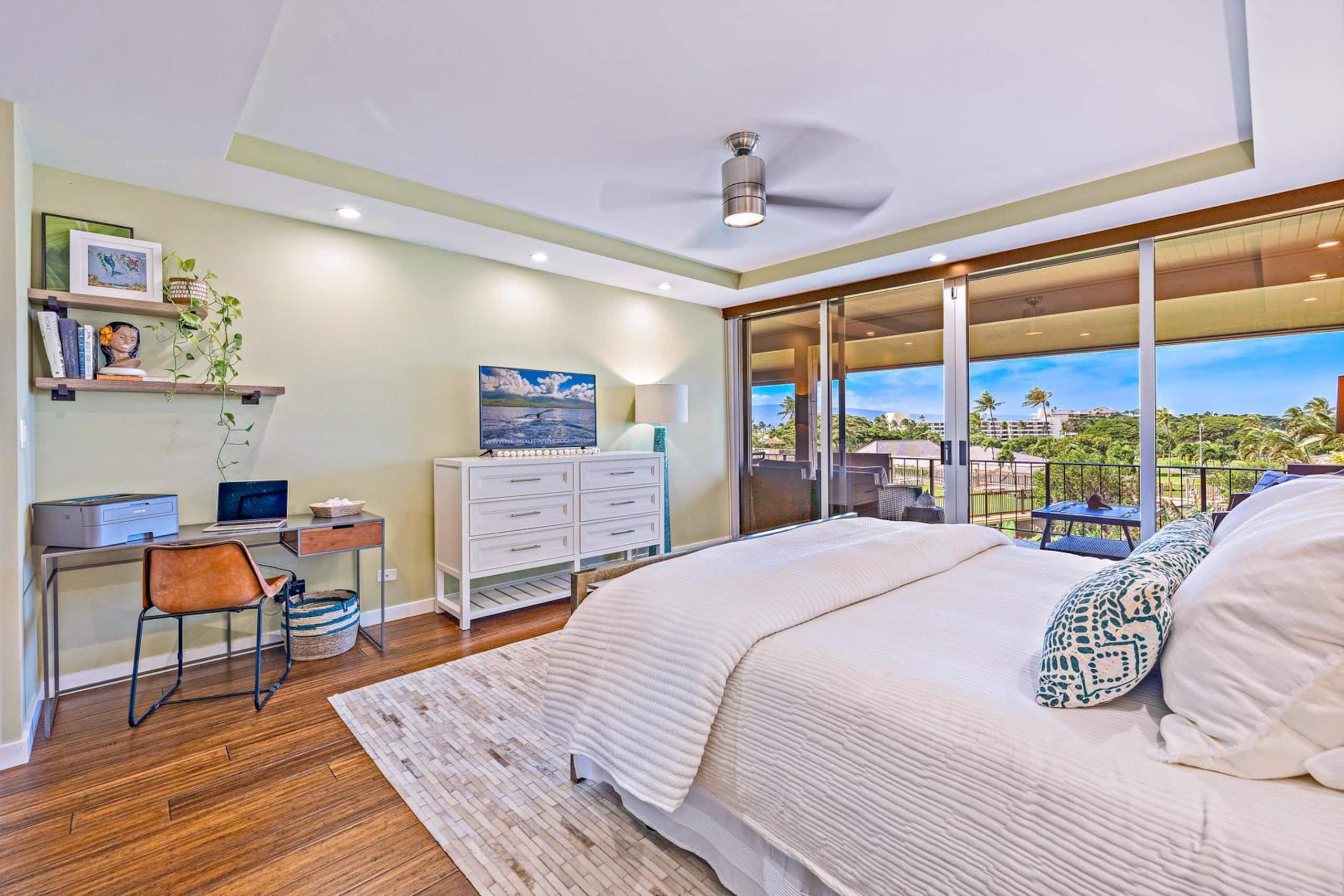 Condo in Lahaina · ★5.0 · 1 bedroom · 2 beds · 2 baths - Image 4