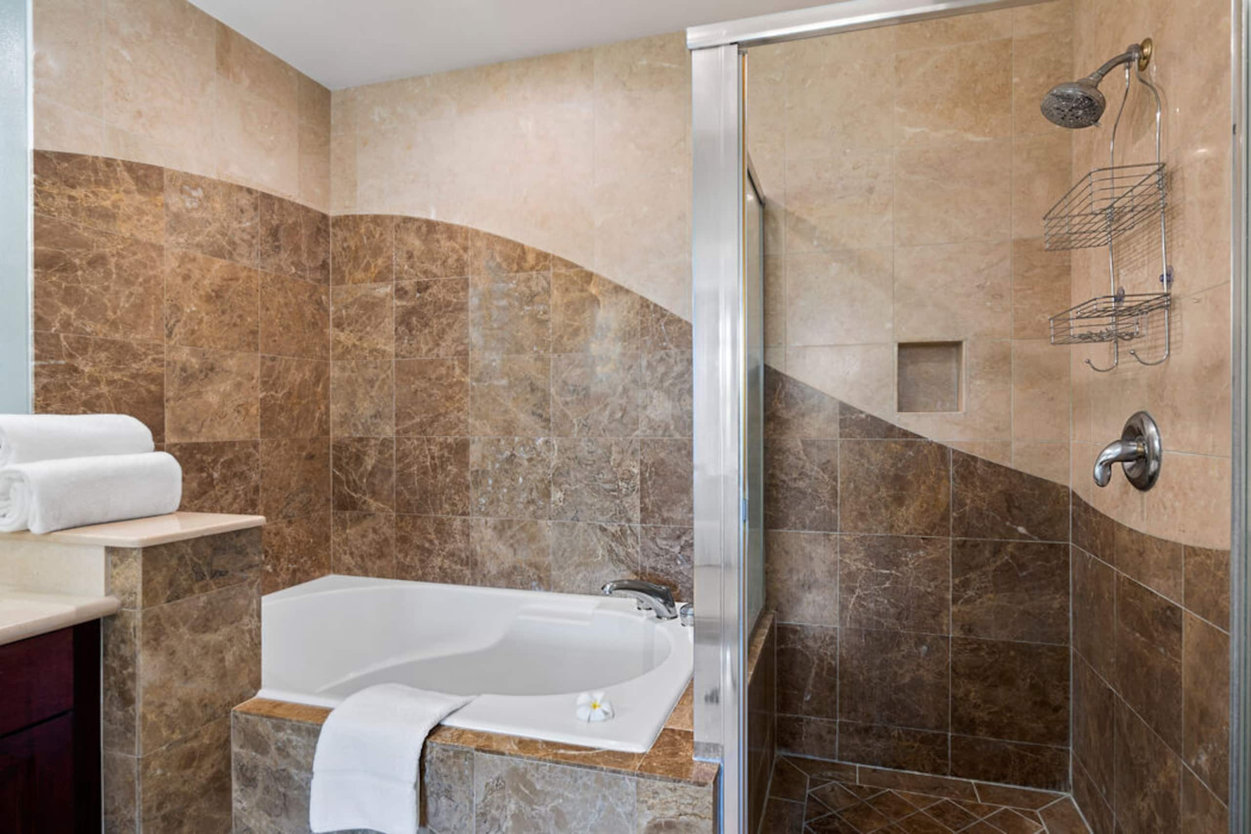 Waikoloa Golf View Condo, Golf Discounts - Photo 17