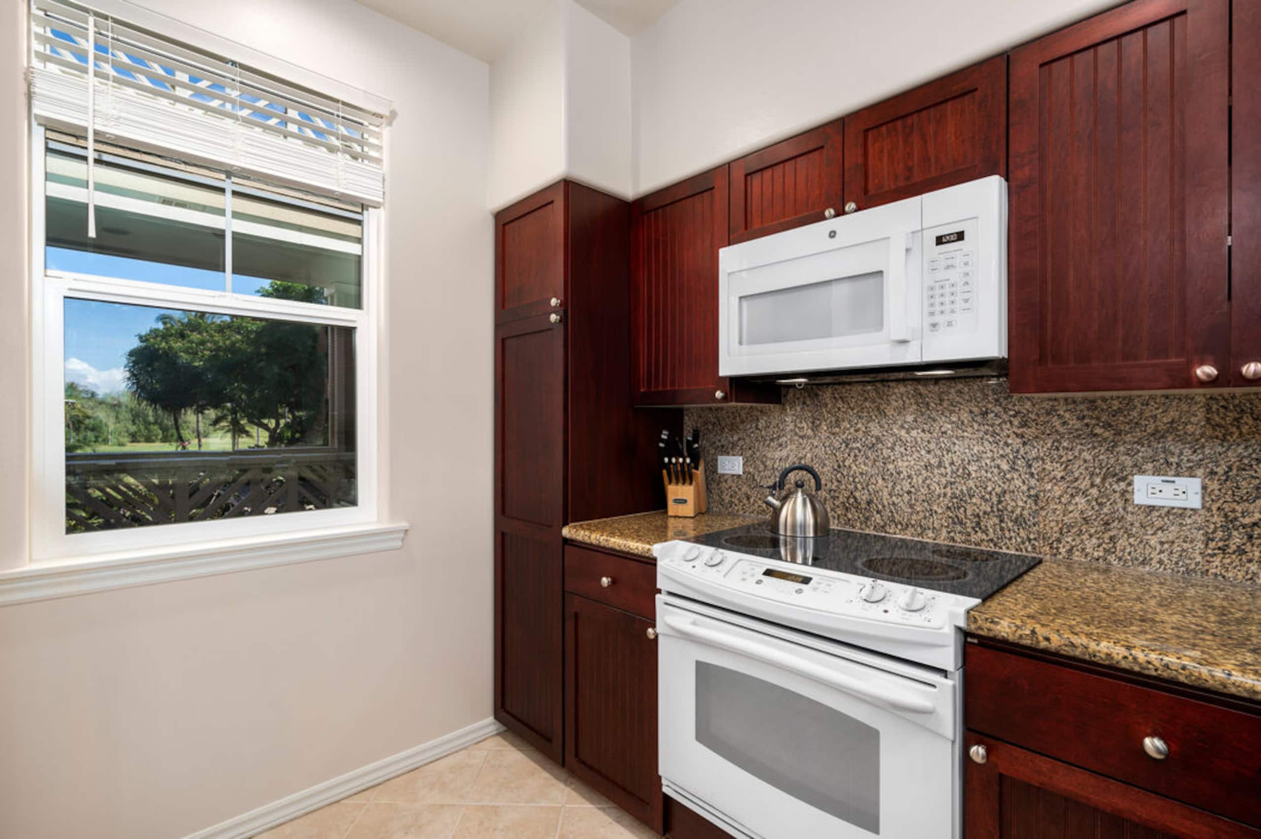 Waikoloa Golf View Condo, Golf Discounts - Photo 7