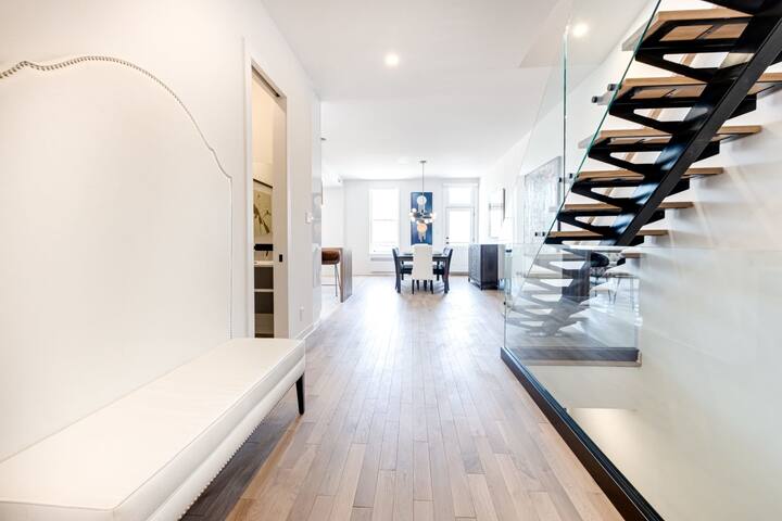 Luxury Two Floor Penthouse, 4 BDR + Rooftop – C gallery image 4