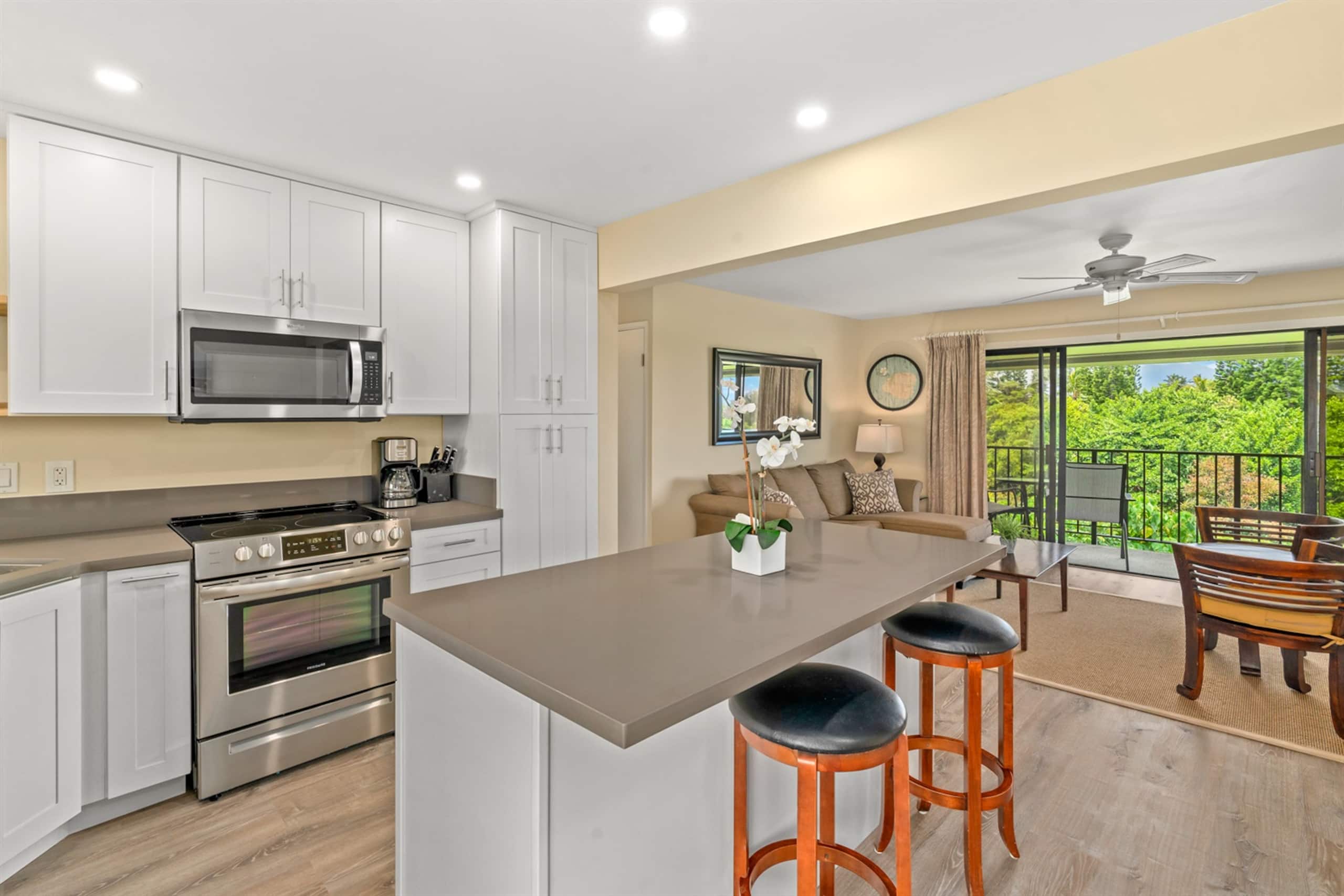 Condo in Princeville · ★4.83 · 2 bedrooms · 2 beds · 2 private baths - Image 10