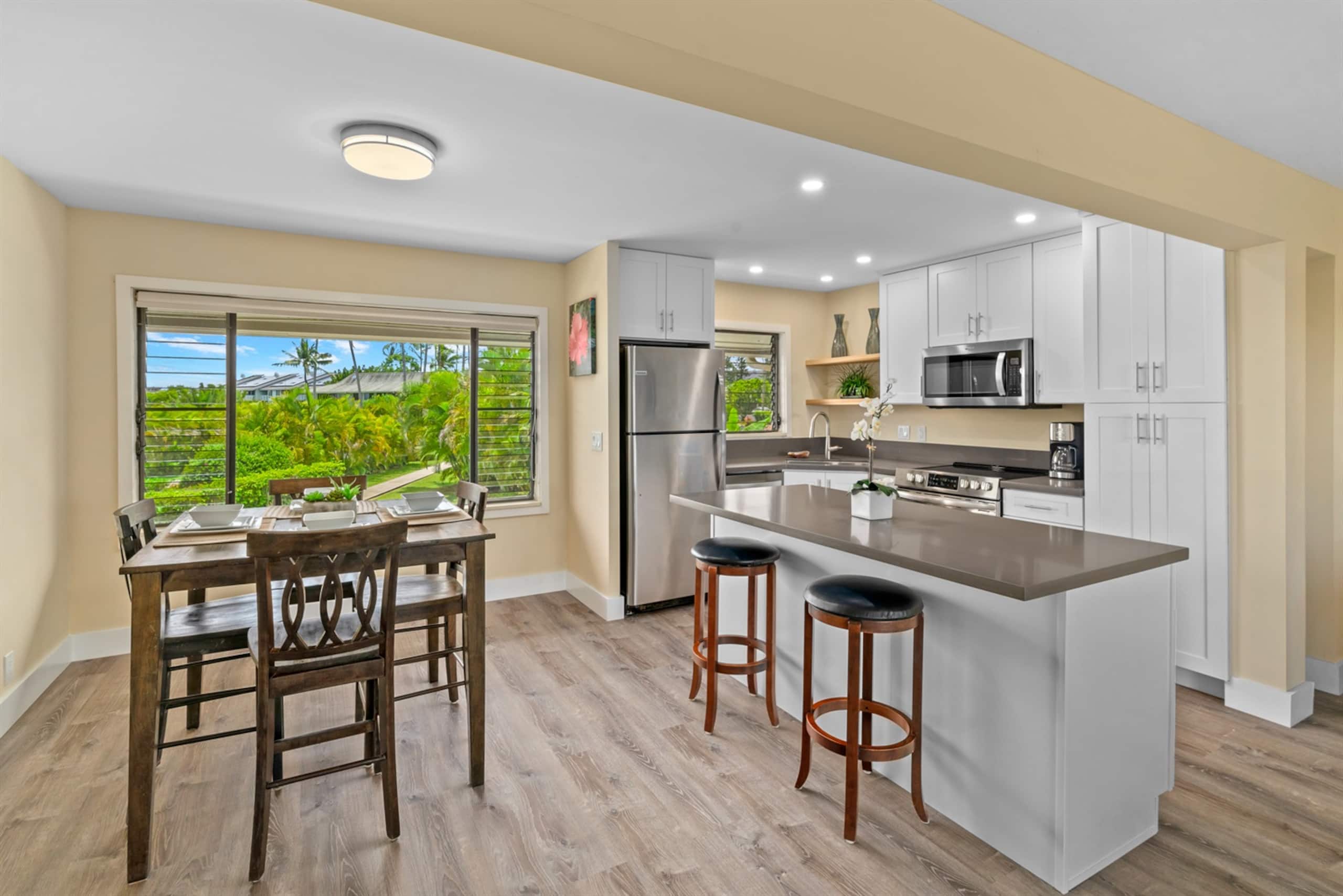 Condo in Princeville · ★4.83 · 2 bedrooms · 2 beds · 2 private baths - Image 3