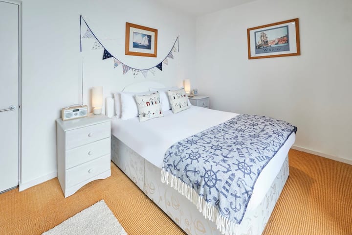 The Hideaway, Scarborough – настаняване и престой