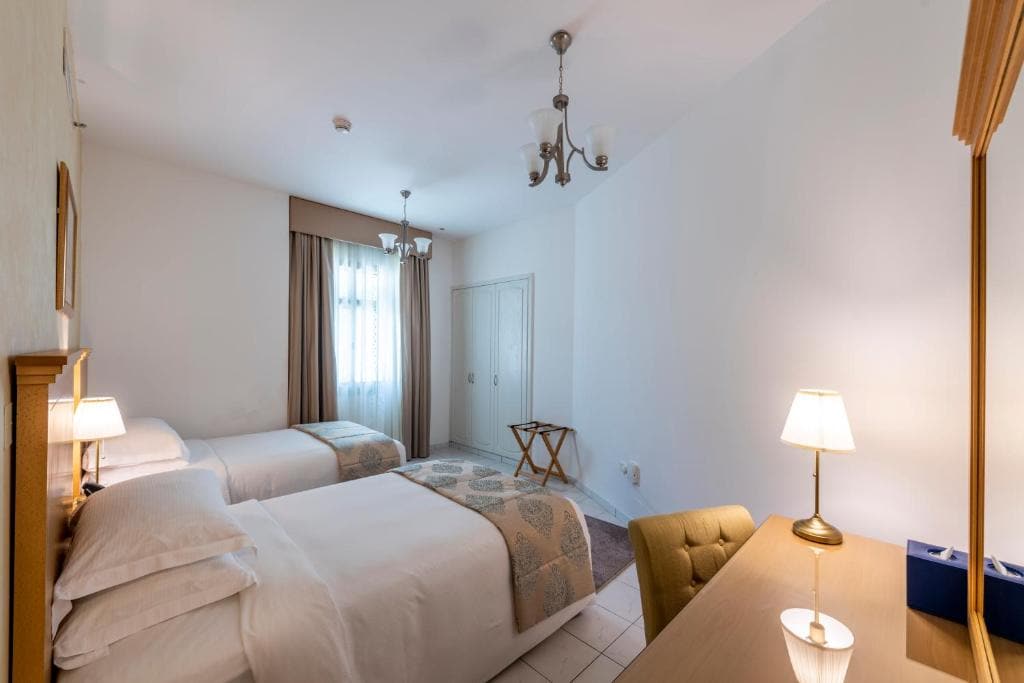 3-Bedroom Apartment · Downtown Dubai · II 2