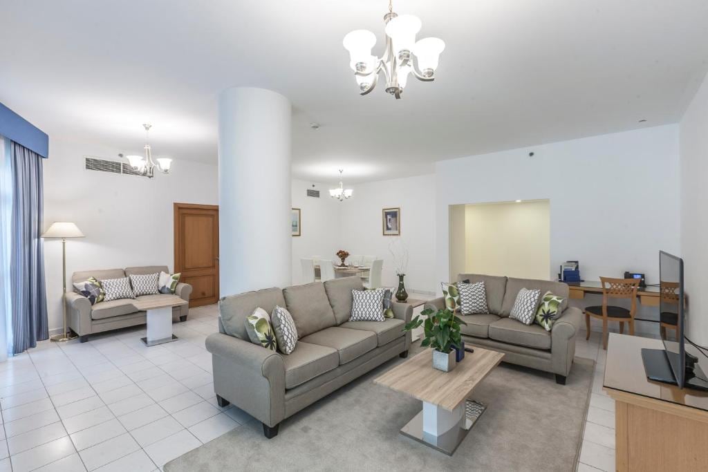 3-Bedroom Apartment · Downtown Dubai · II 5