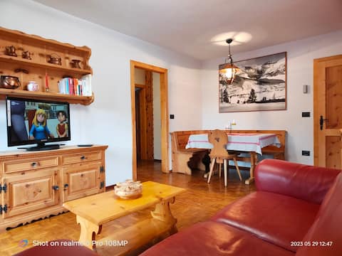 Three room apartment Melotti