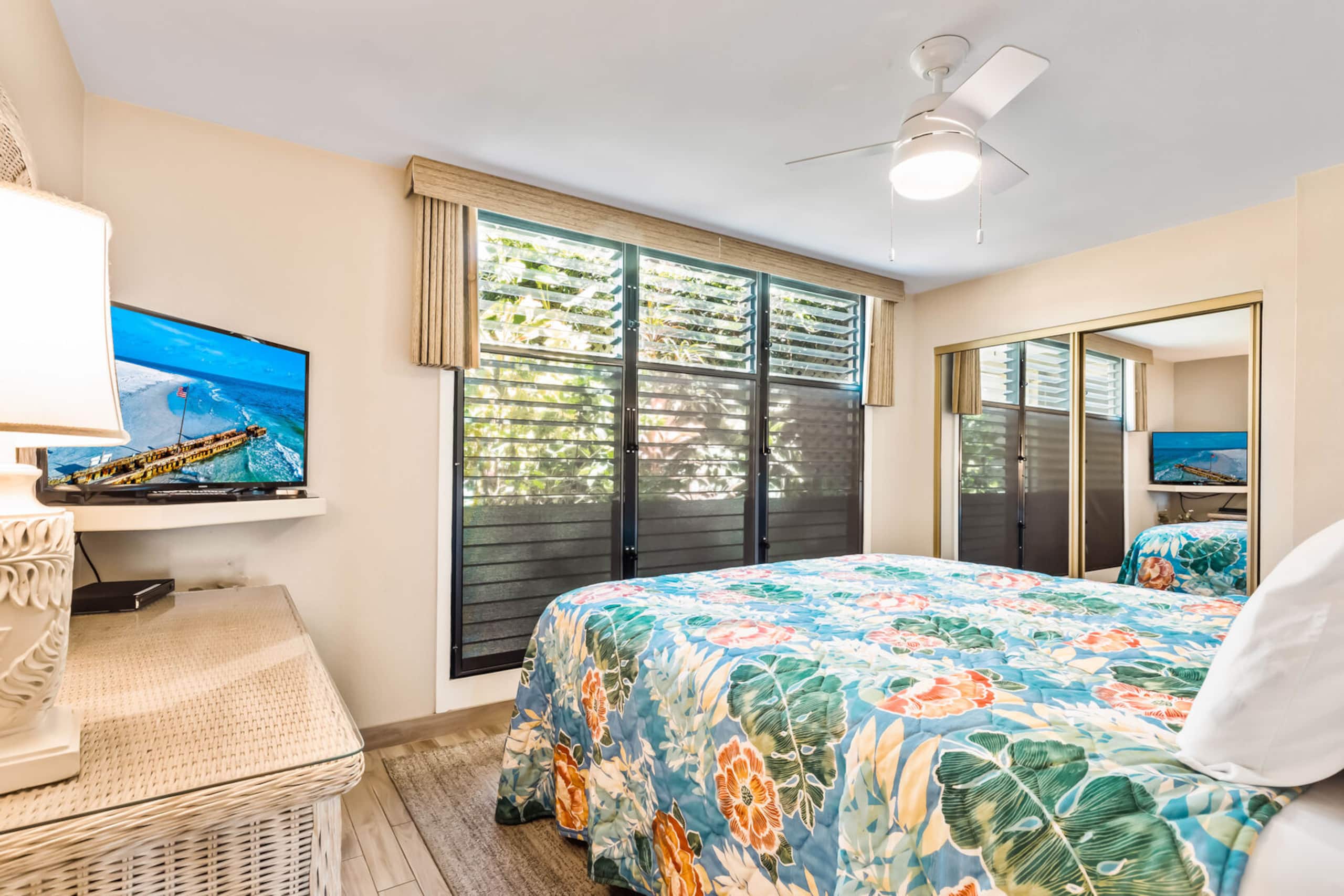 Condo in Lahaina · ★4.7 · 2 bedrooms · 3 beds · 2 baths - Image 5