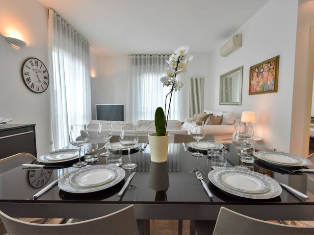 Corso Genova Apartment by Interhome gallery image 3