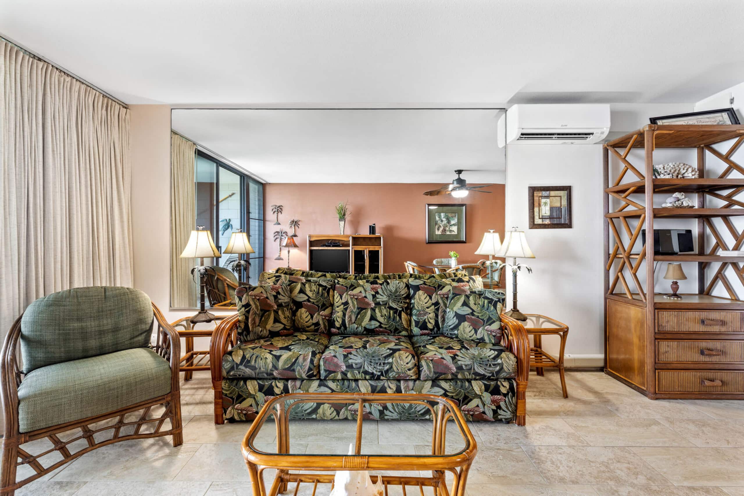 Condo in Lahaina · ★4.74 · 1 bedroom · 1 bed · 1 bath - Image 3