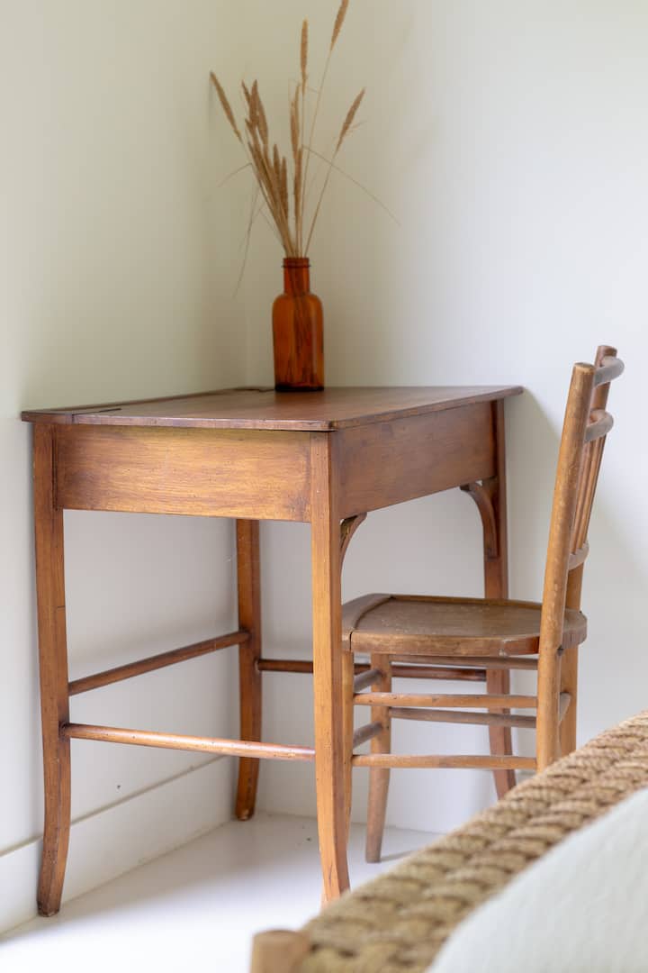 משרד קטן ונחמד 