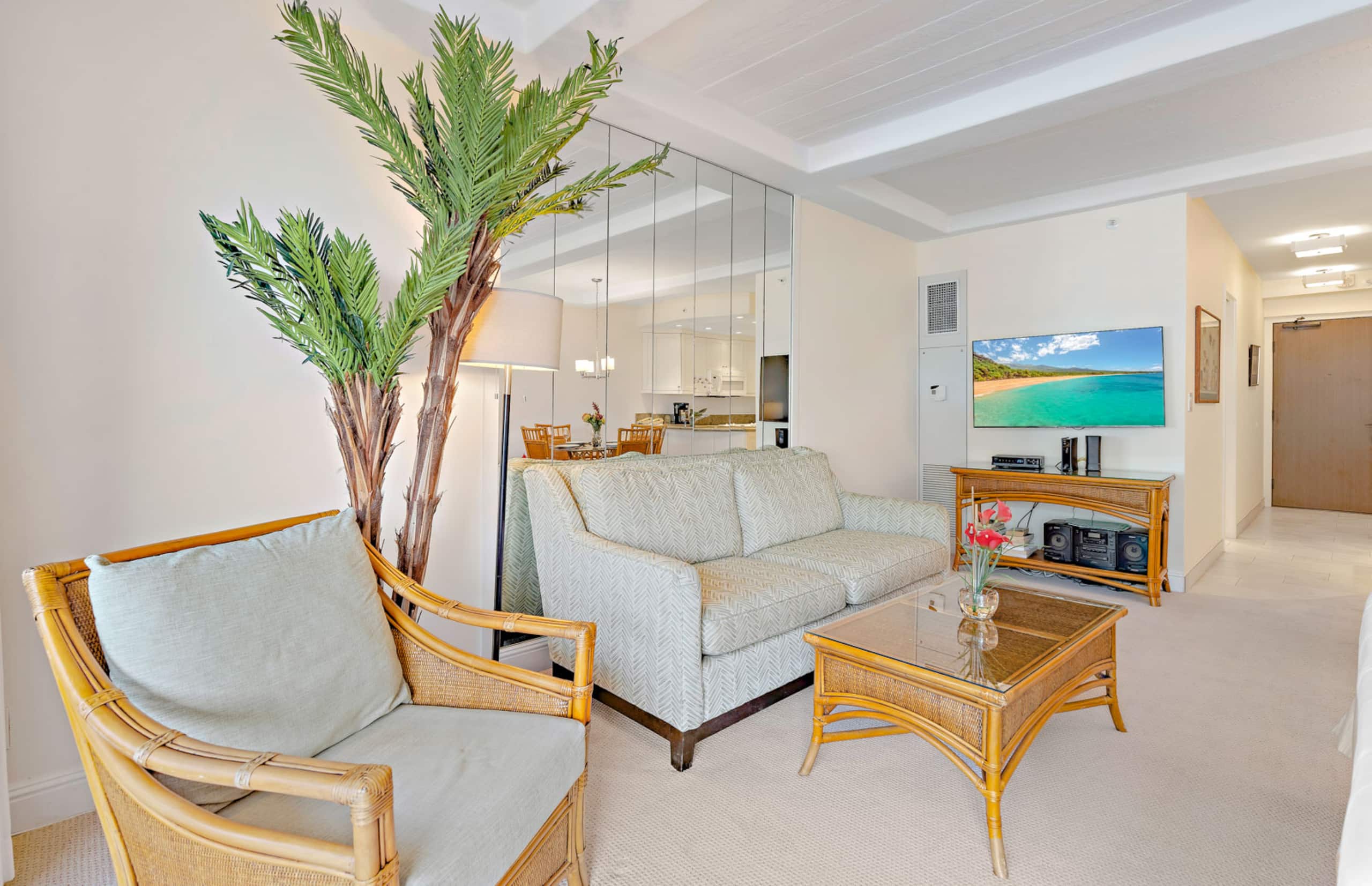 Condo in Lahaina · ★4.0 · Studio · 2 beds · 1 bath - Image 12