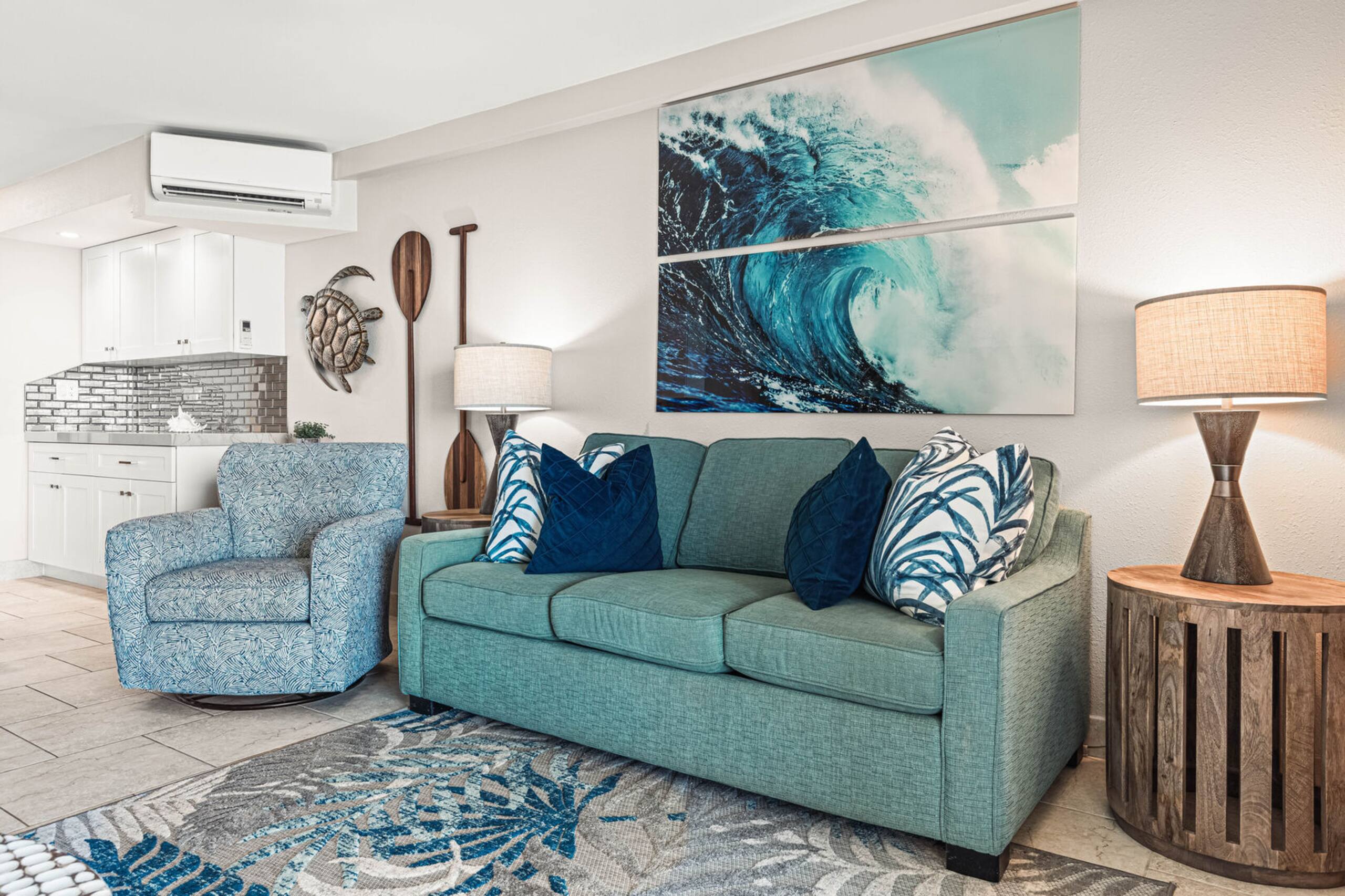 Condo in Lahaina · ★4.82 · 1 bedroom · 2 beds · 1 private bath - Image 7