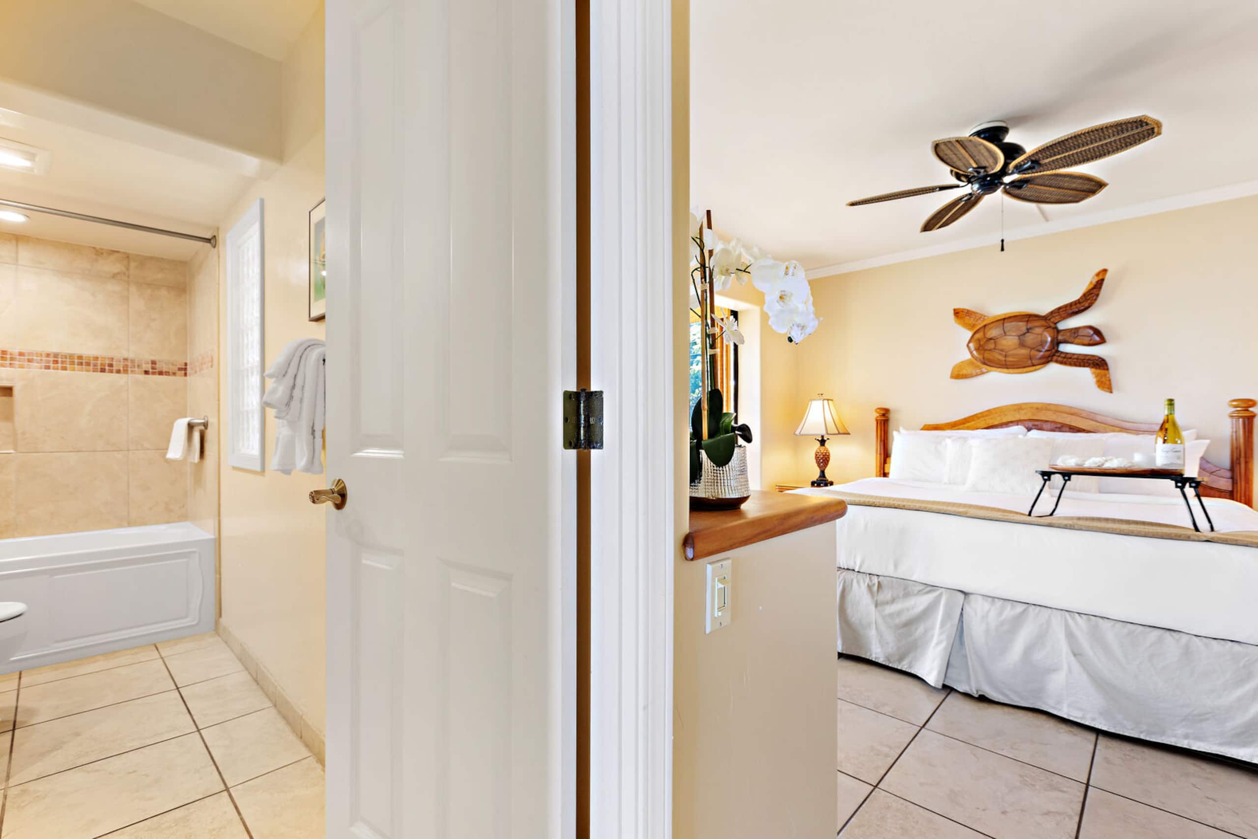 Condo in Lahaina · ★4.93 · 2 bedrooms · 2 beds · 2 baths - Image 25