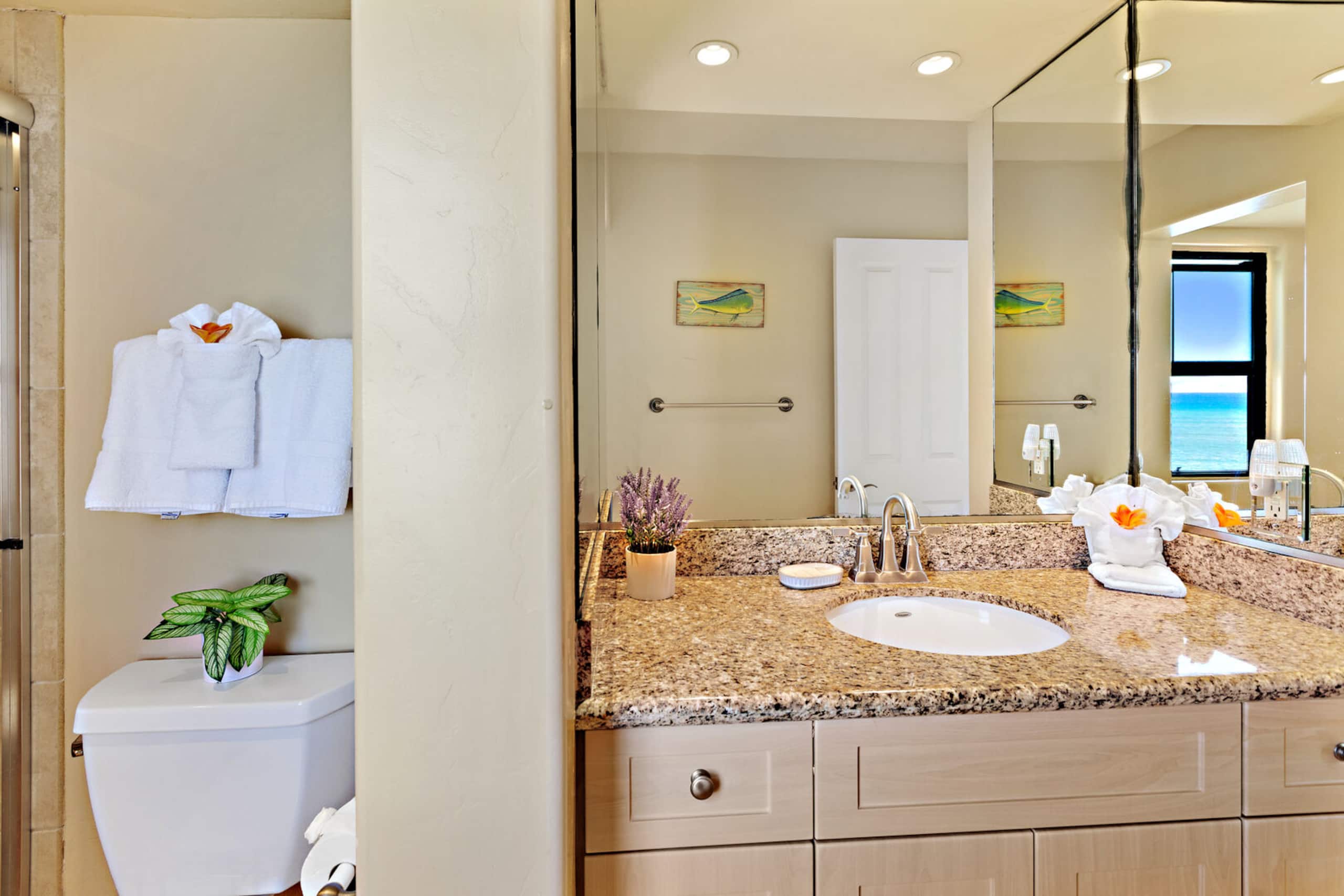 Condo in Lahaina · ★4.93 · 2 bedrooms · 2 beds · 2 baths - Image 23