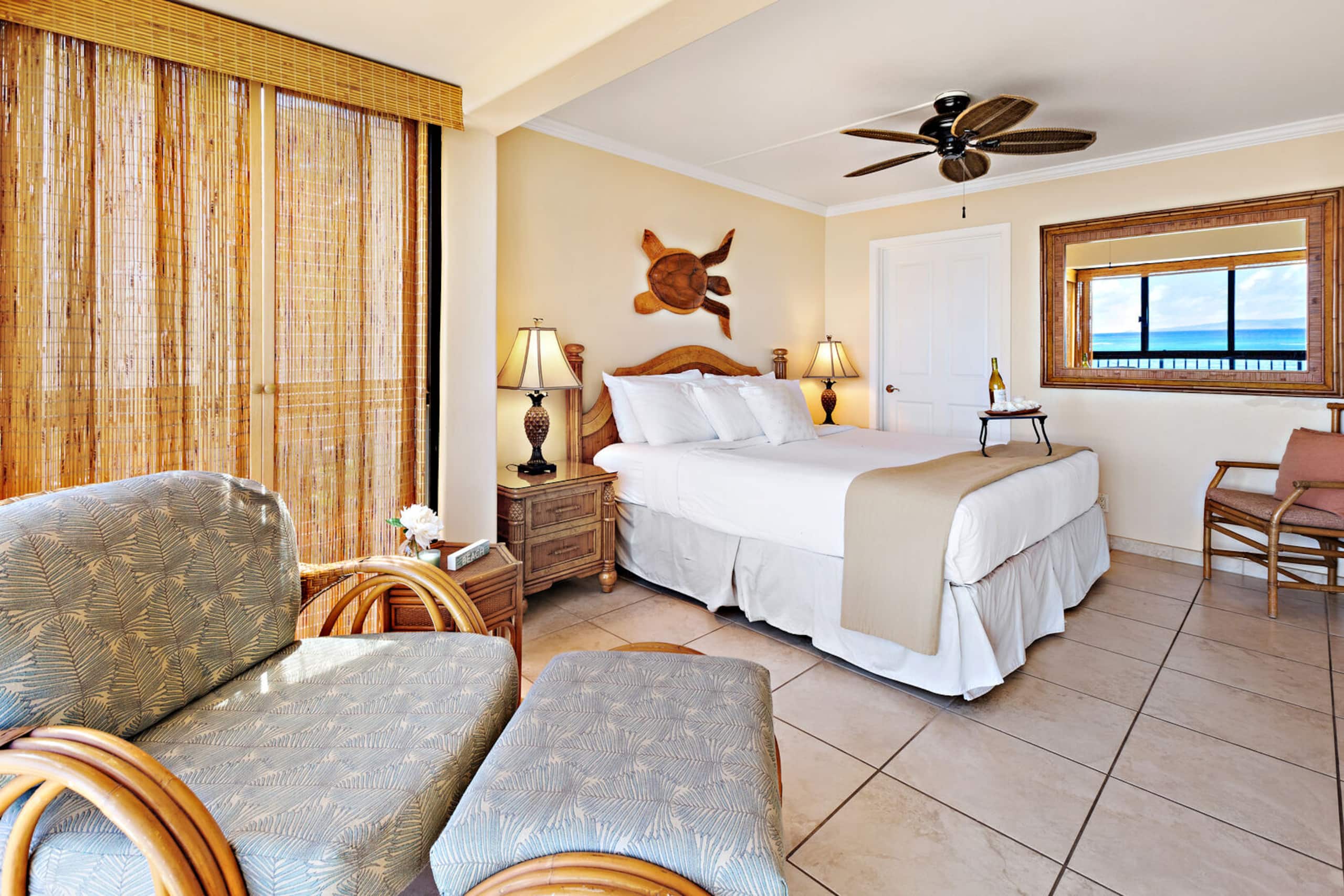 Condo in Lahaina · ★4.93 · 2 bedrooms · 2 beds · 2 baths - Image 26