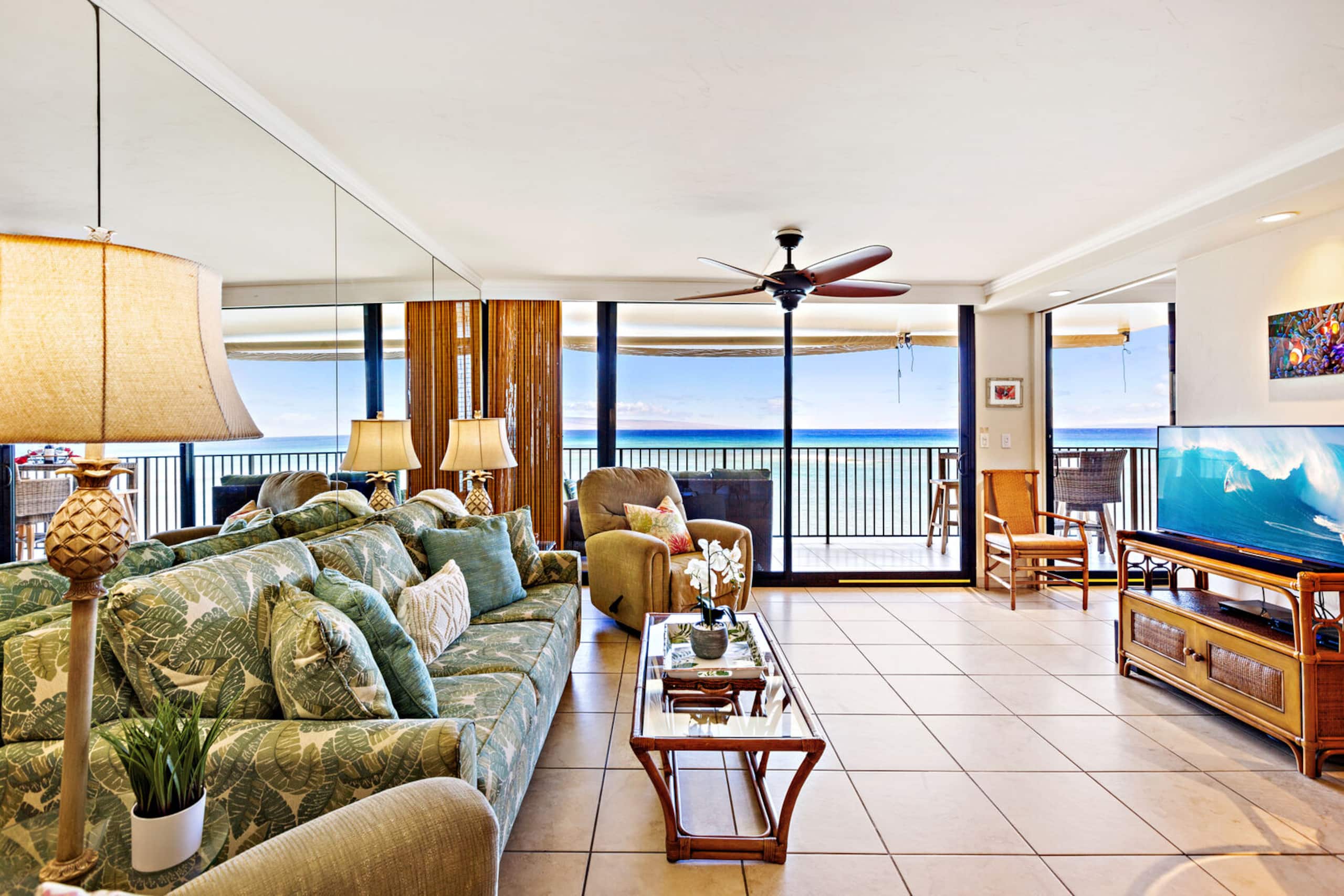 Condo in Lahaina · ★4.93 · 2 bedrooms · 2 beds · 2 baths - Image 11