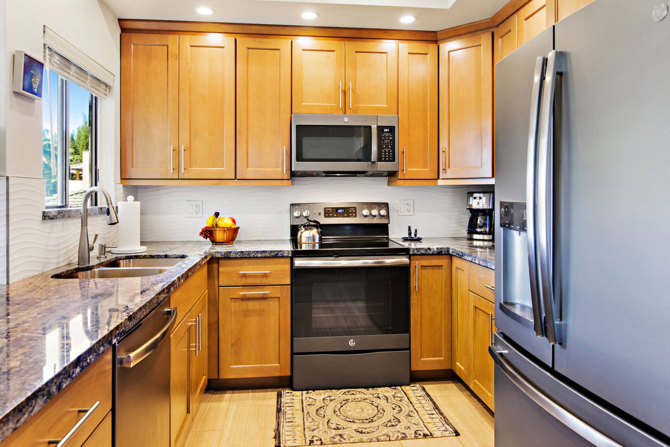 Condo in Lahaina · ★4.8 · 1 bedroom · 3 beds · 2 baths - Image 20