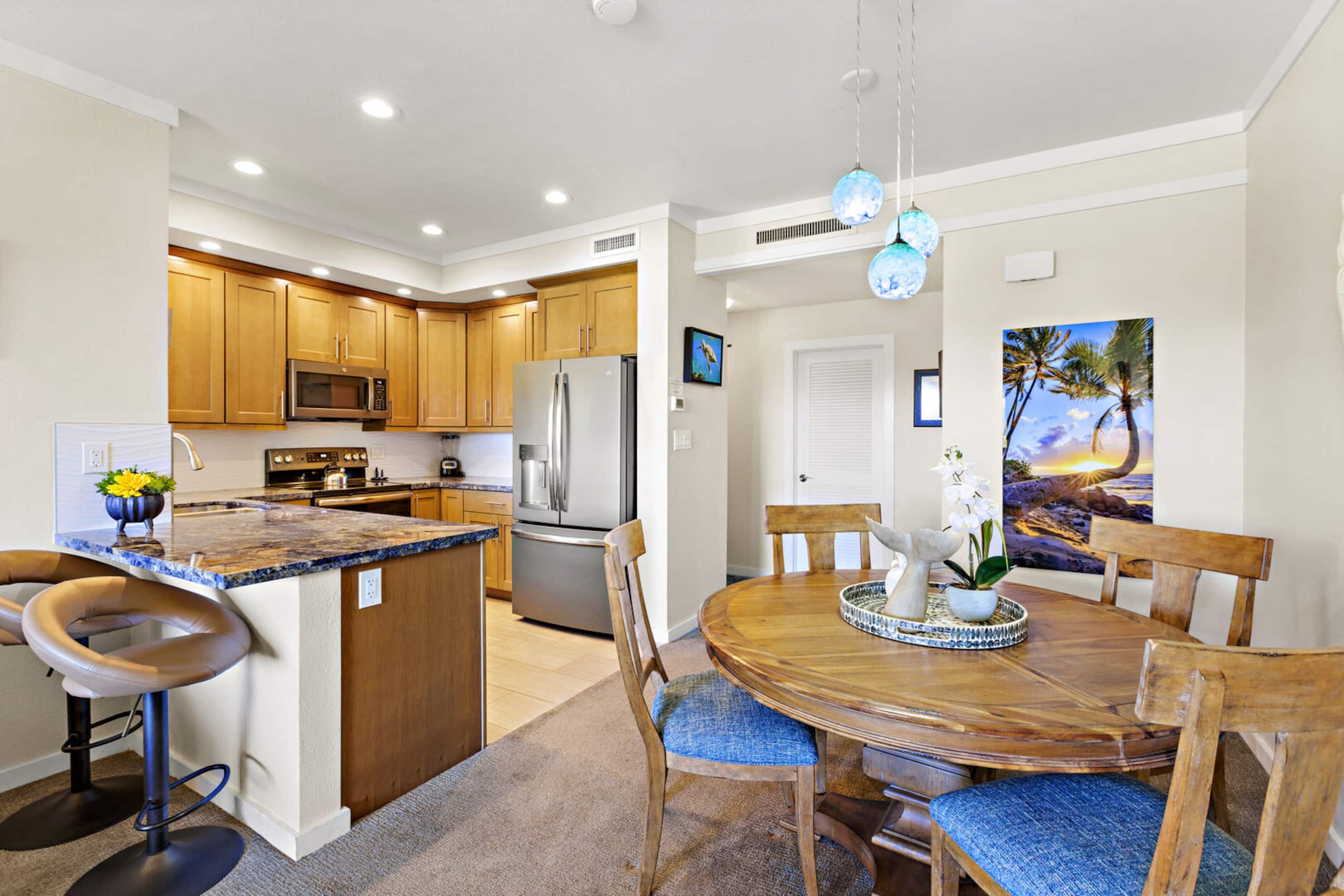 Condo in Lahaina · ★4.8 · 1 bedroom · 3 beds · 2 baths - Image 16