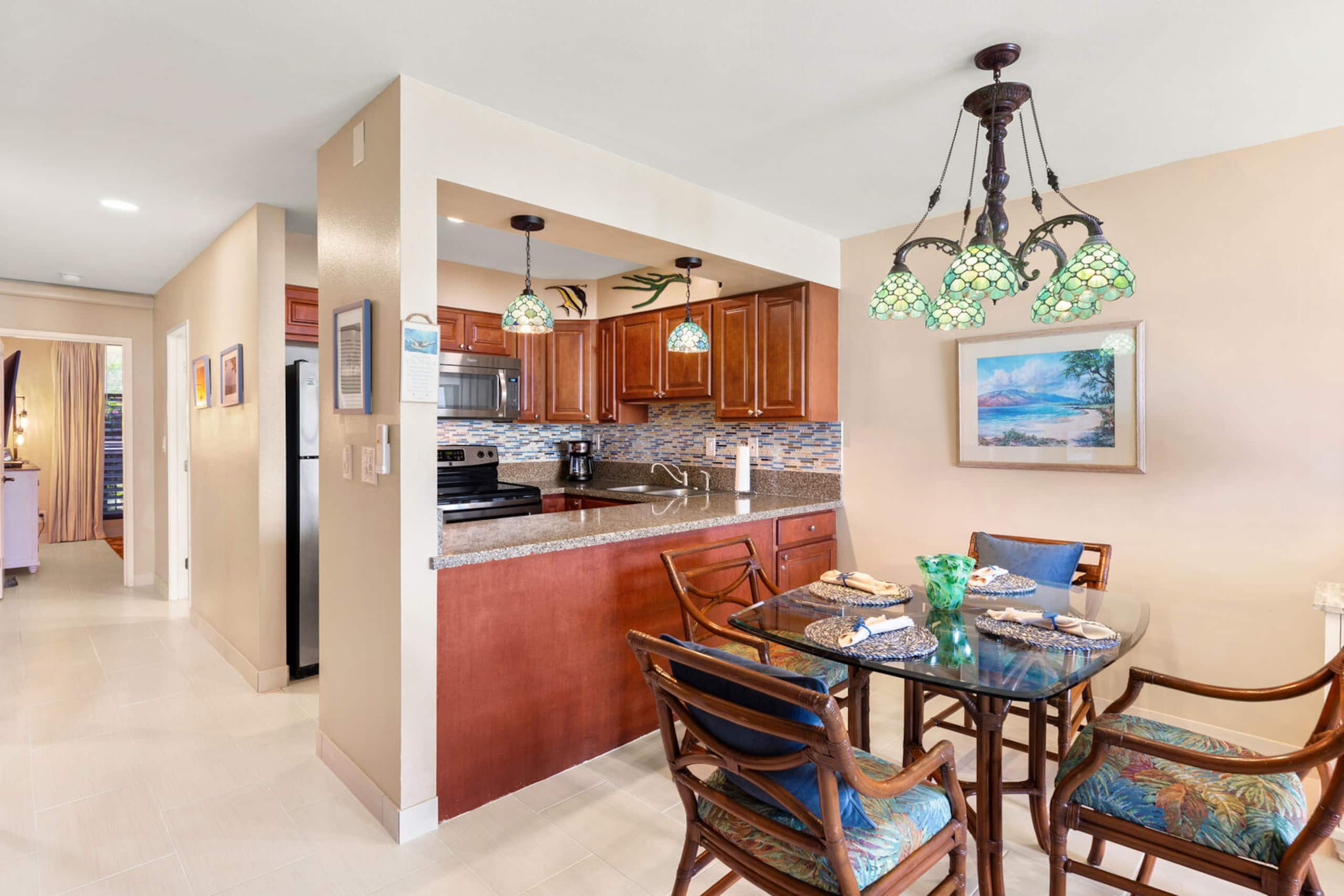Condo in Lahaina · ★4.84 · 1 bedroom · 2 beds · 1 private bath - Image 24