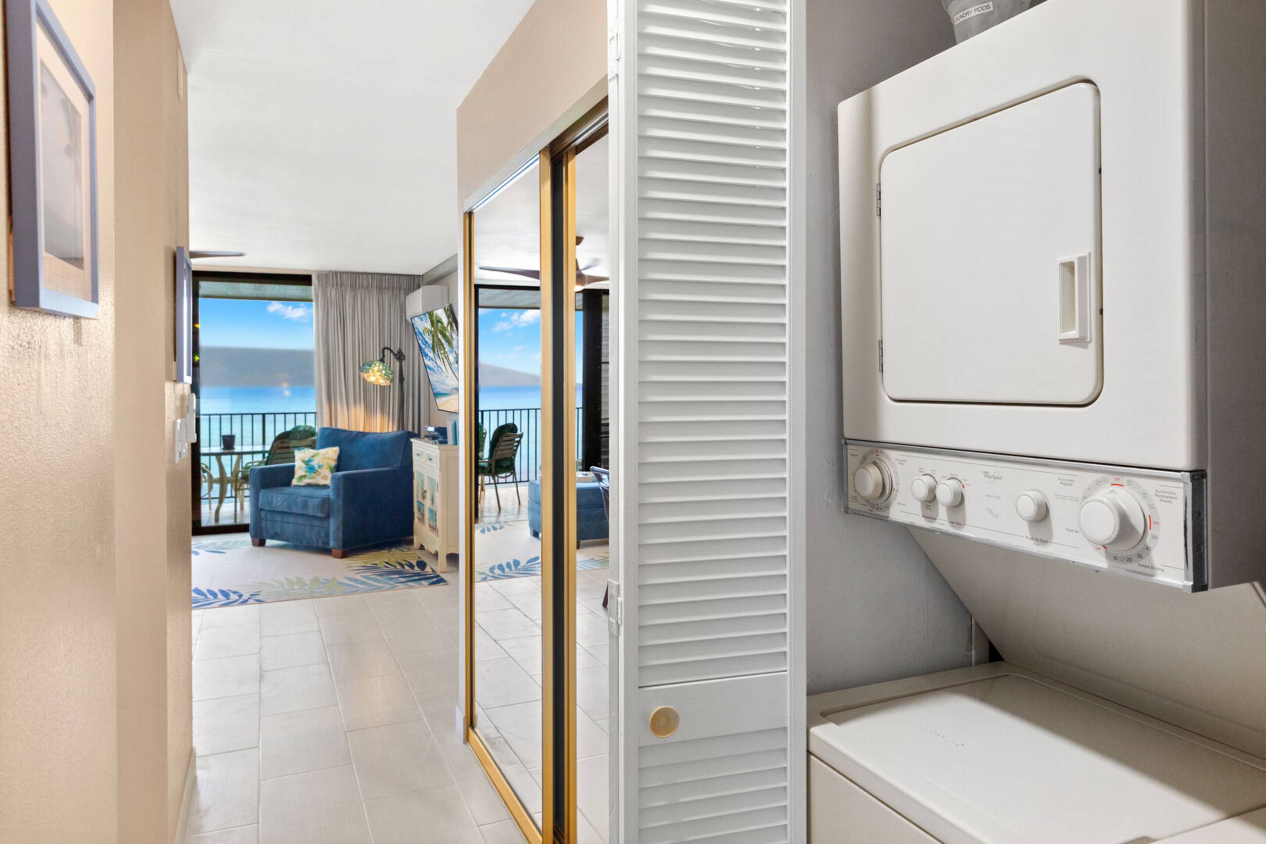 Condo in Lahaina · ★4.84 · 1 bedroom · 2 beds · 1 private bath - Image 18
