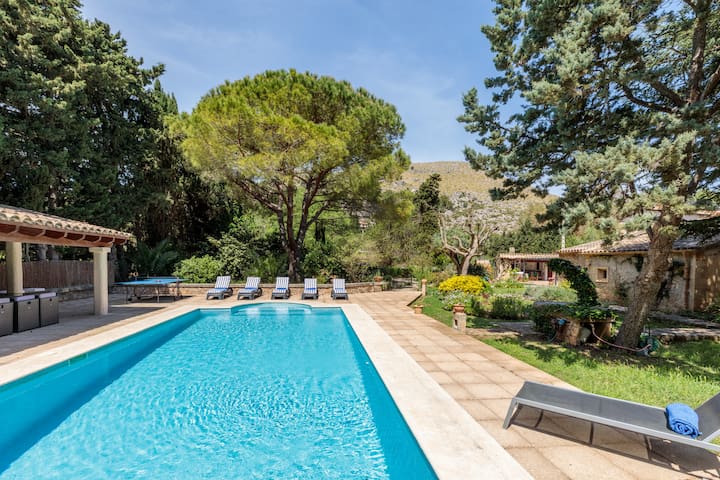 Rent a villa Mallorca managed Airbnb listing 1