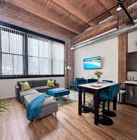 Luxéry Stay “Ocean Rooms” – McCormick/WinTrust