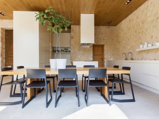 Stylish townhouse which is great for cyclists gallery image 4