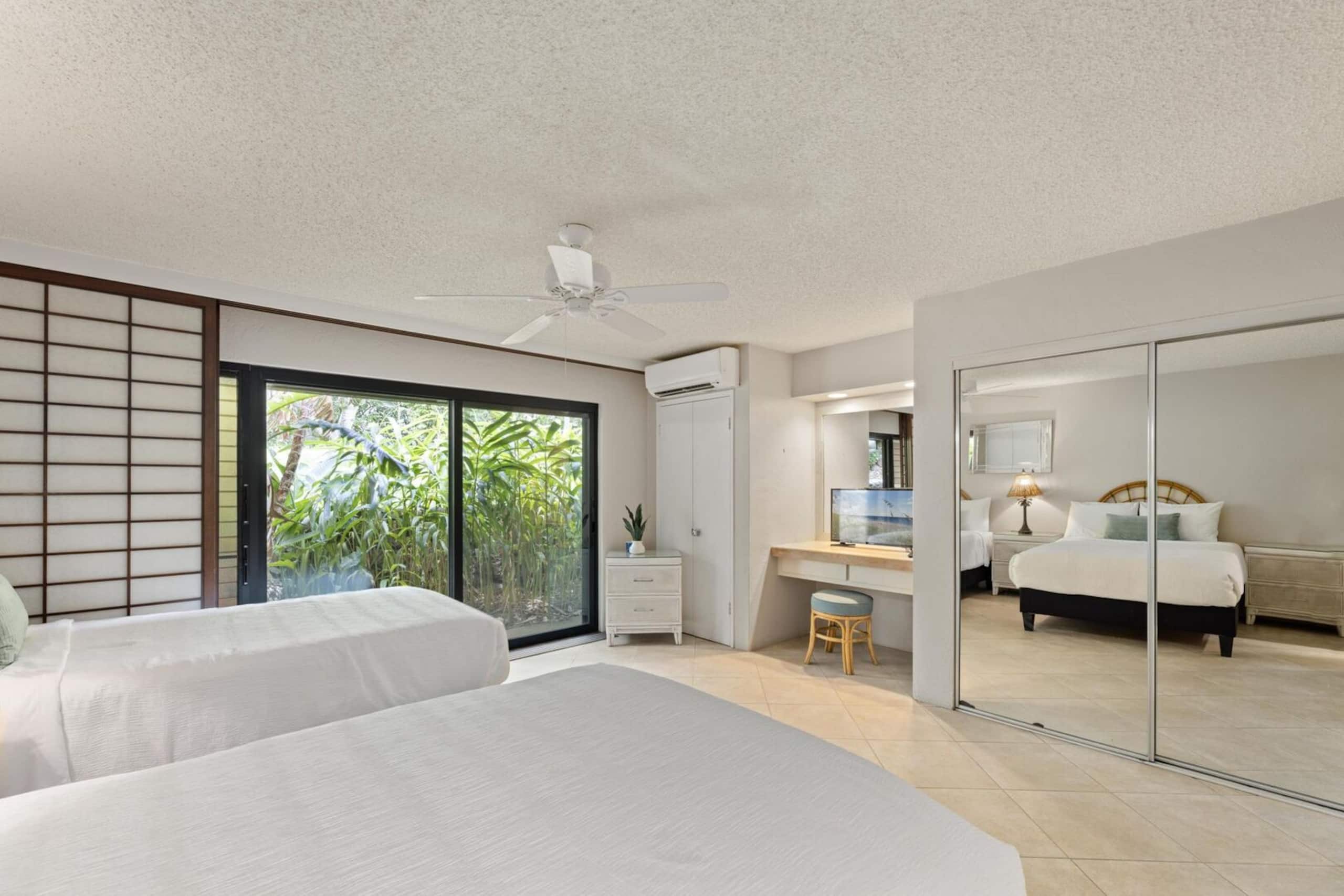 Condo in Lahaina · ★4.57 · 2 bedrooms · 2 beds · 2 baths - Image 37