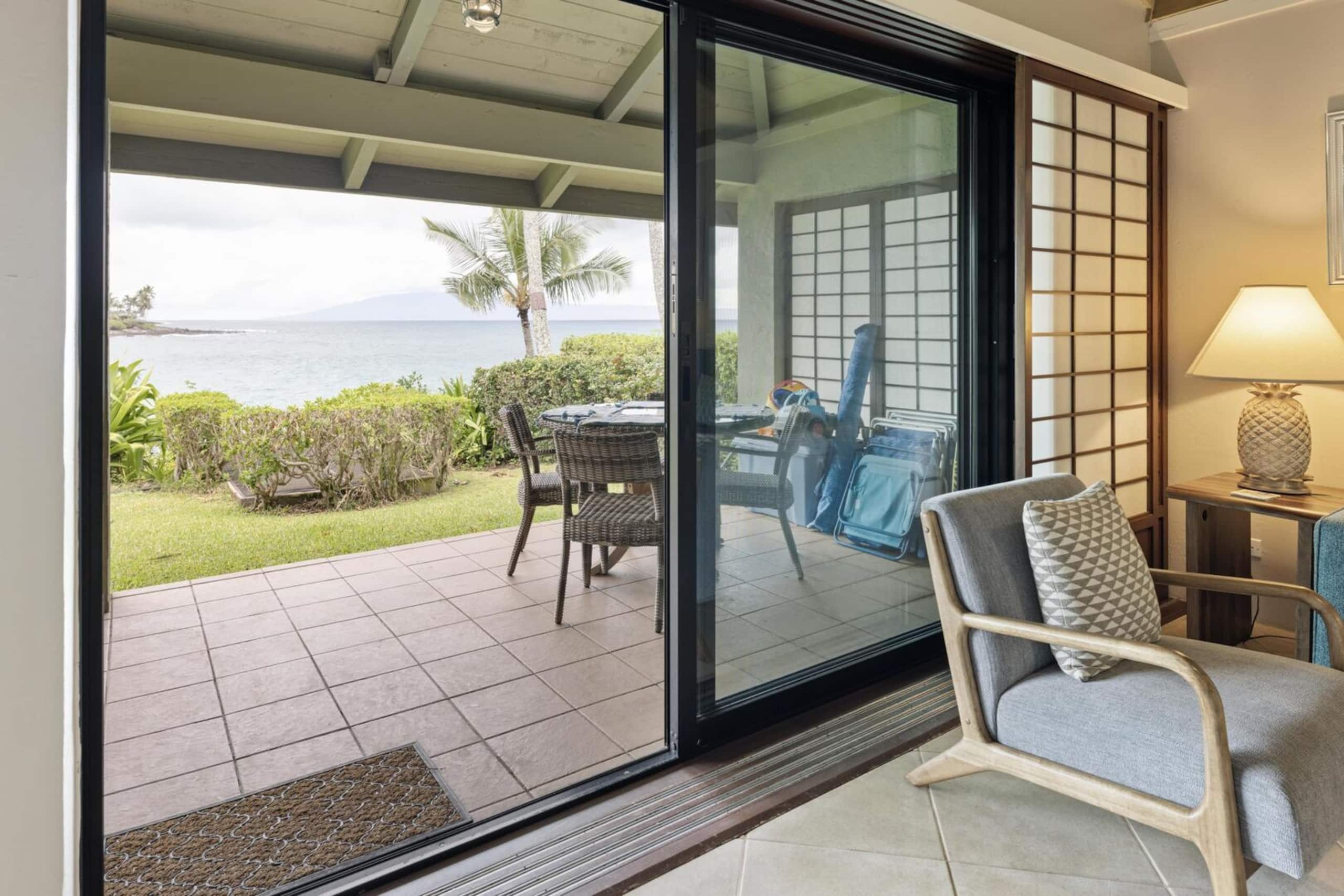 Condo in Lahaina · ★4.57 · 2 bedrooms · 2 beds · 2 baths - Image 27