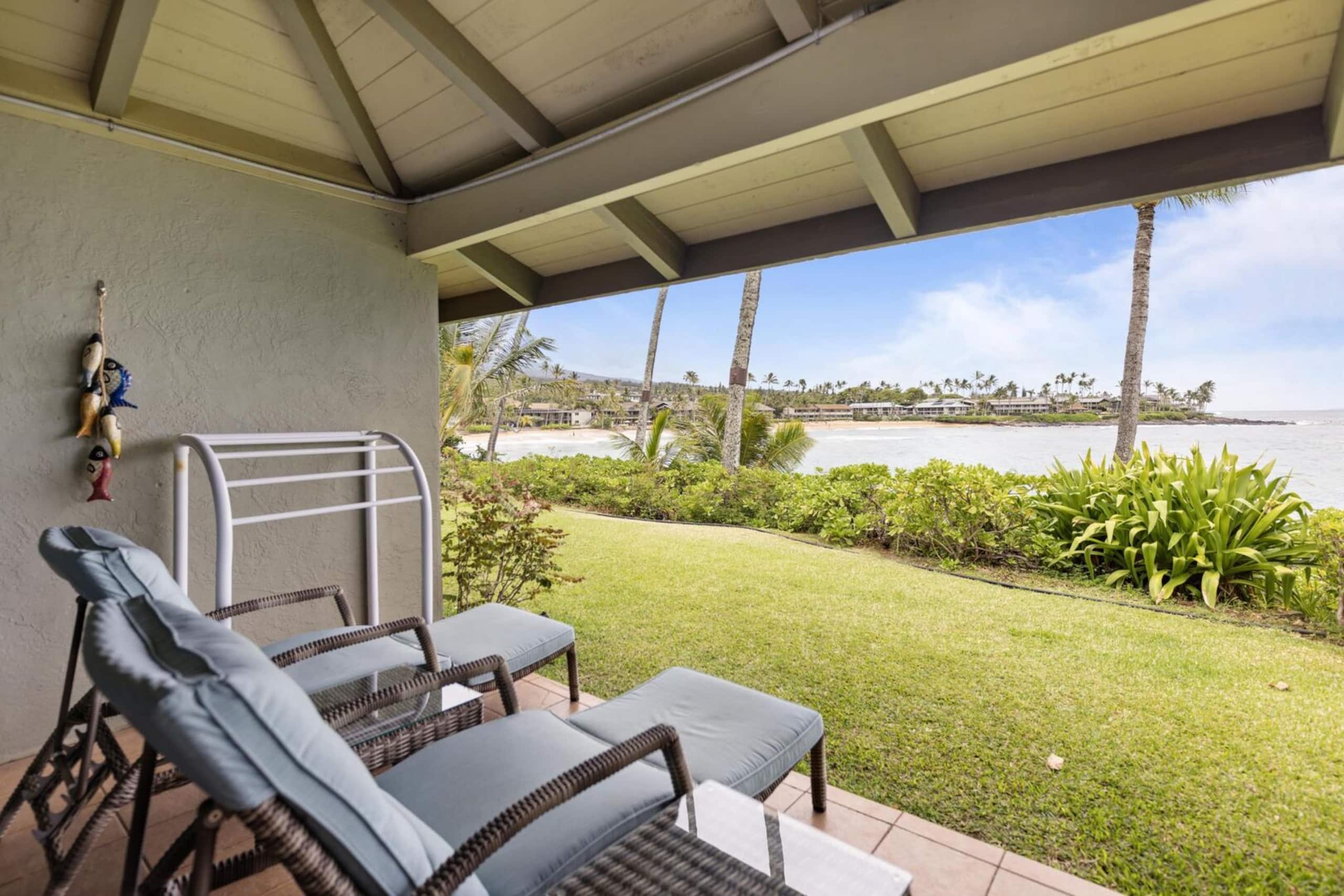 Condo in Lahaina · ★4.57 · 2 bedrooms · 2 beds · 2 baths - Image 5