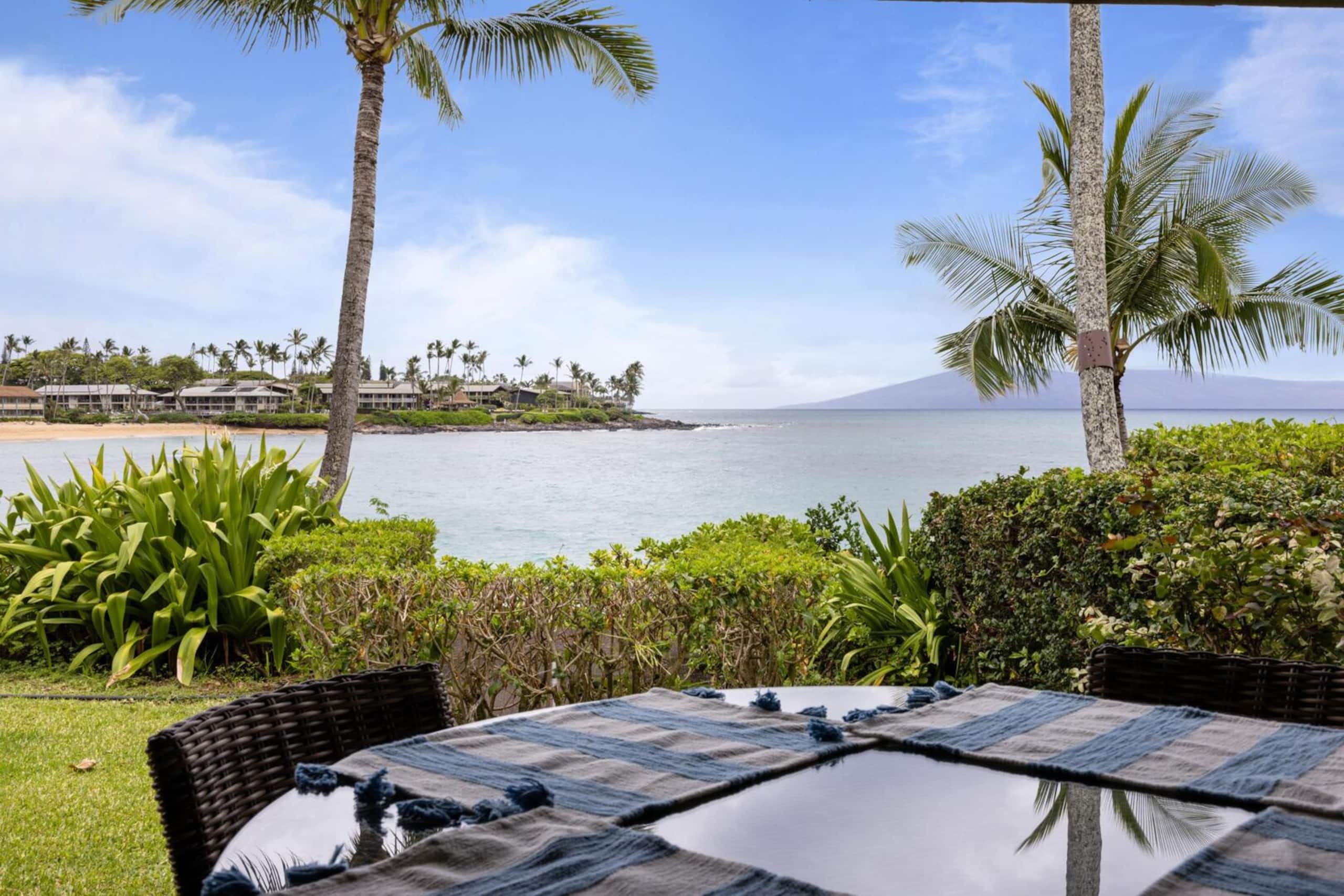 Condo in Lahaina · ★4.57 · 2 bedrooms · 2 beds · 2 baths - Image 6