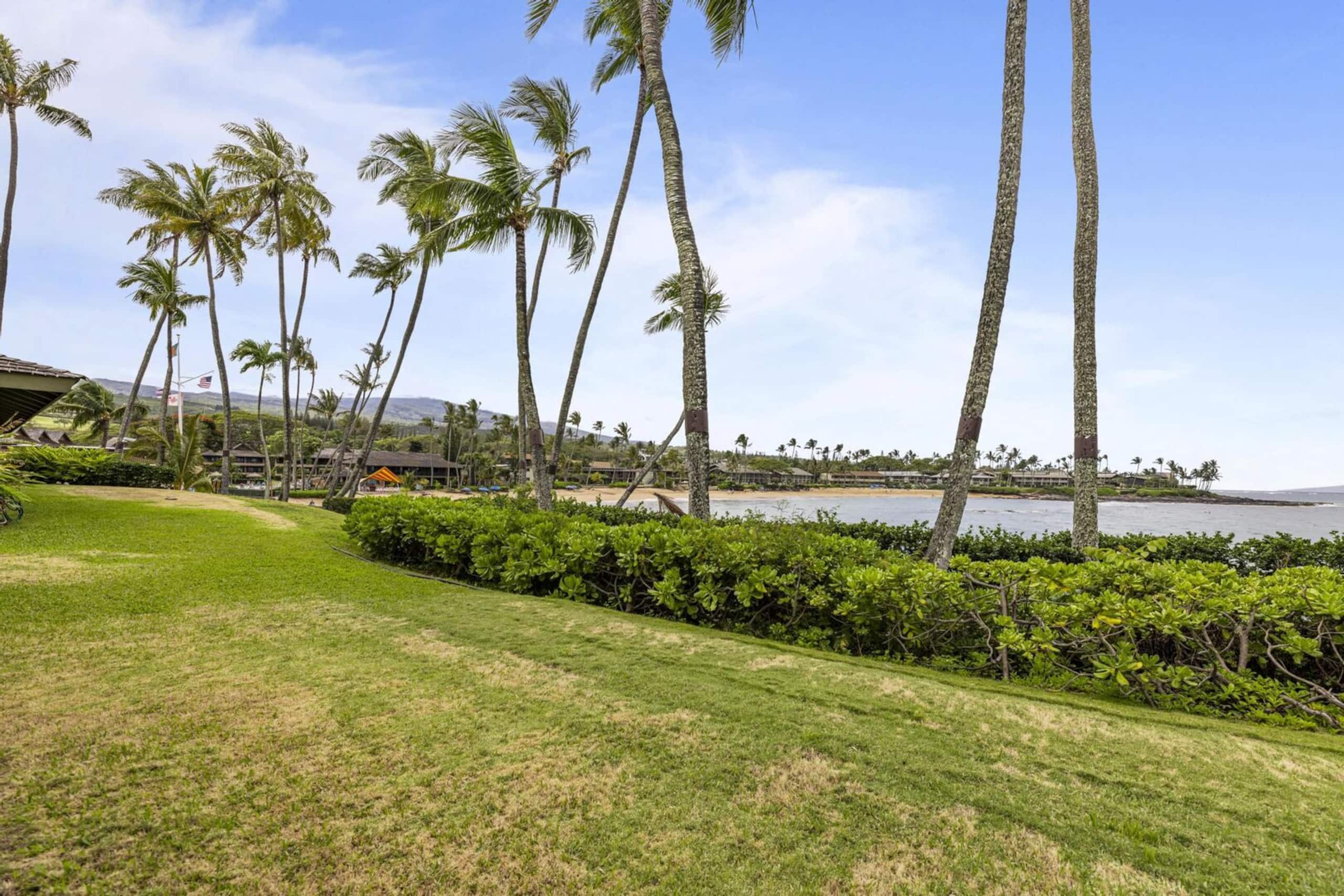 Home in Lahaina · ★5.0 · 1 bedroom · 2 beds · 2 baths - Image 34