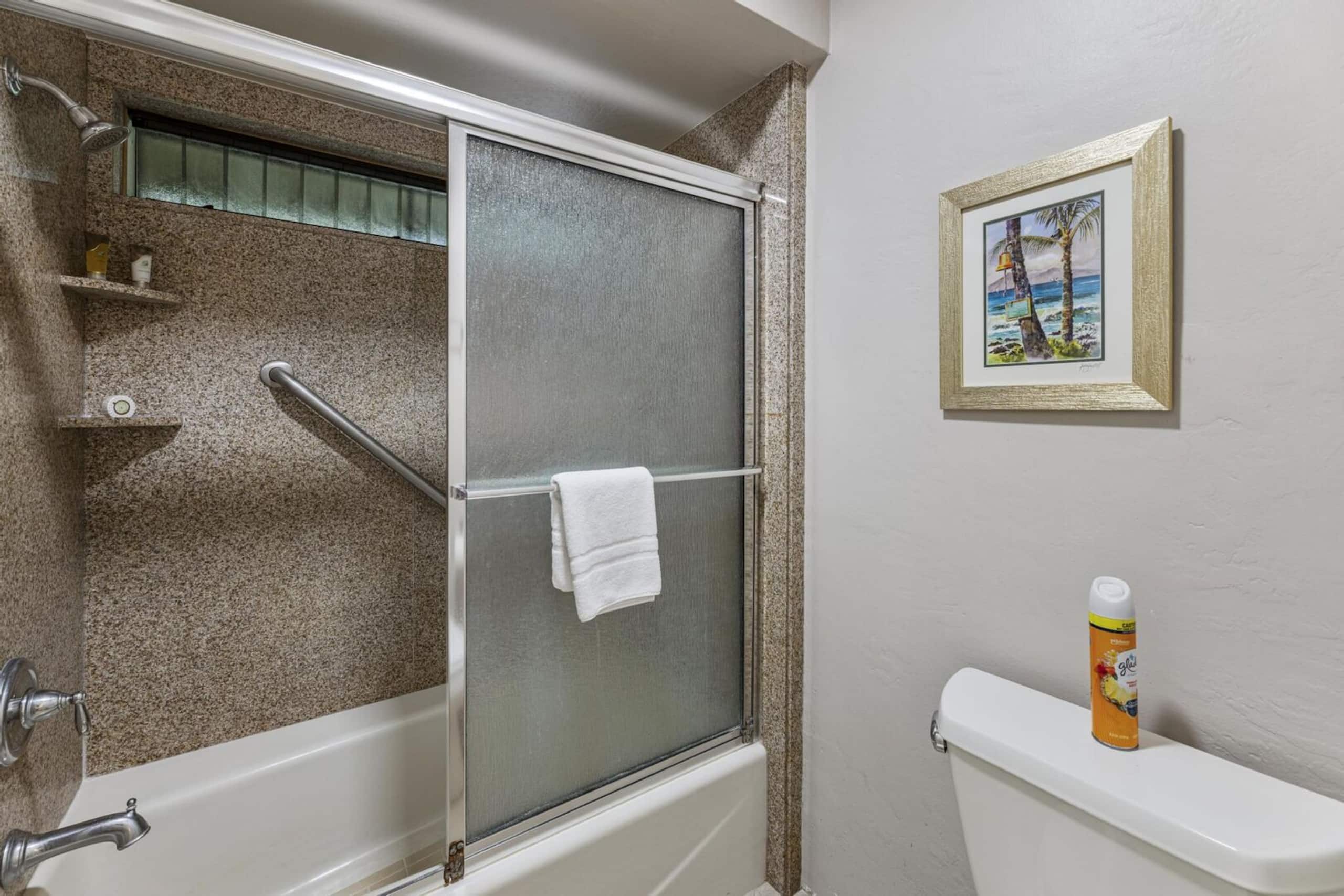 Home in Lahaina · ★5.0 · 1 bedroom · 2 beds · 2 baths - Image 52