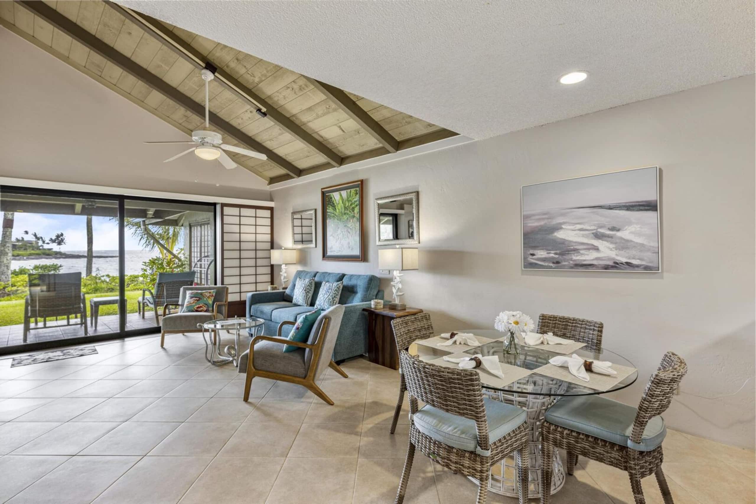 Home in Lahaina · ★5.0 · 1 bedroom · 2 beds · 2 baths - Image 9