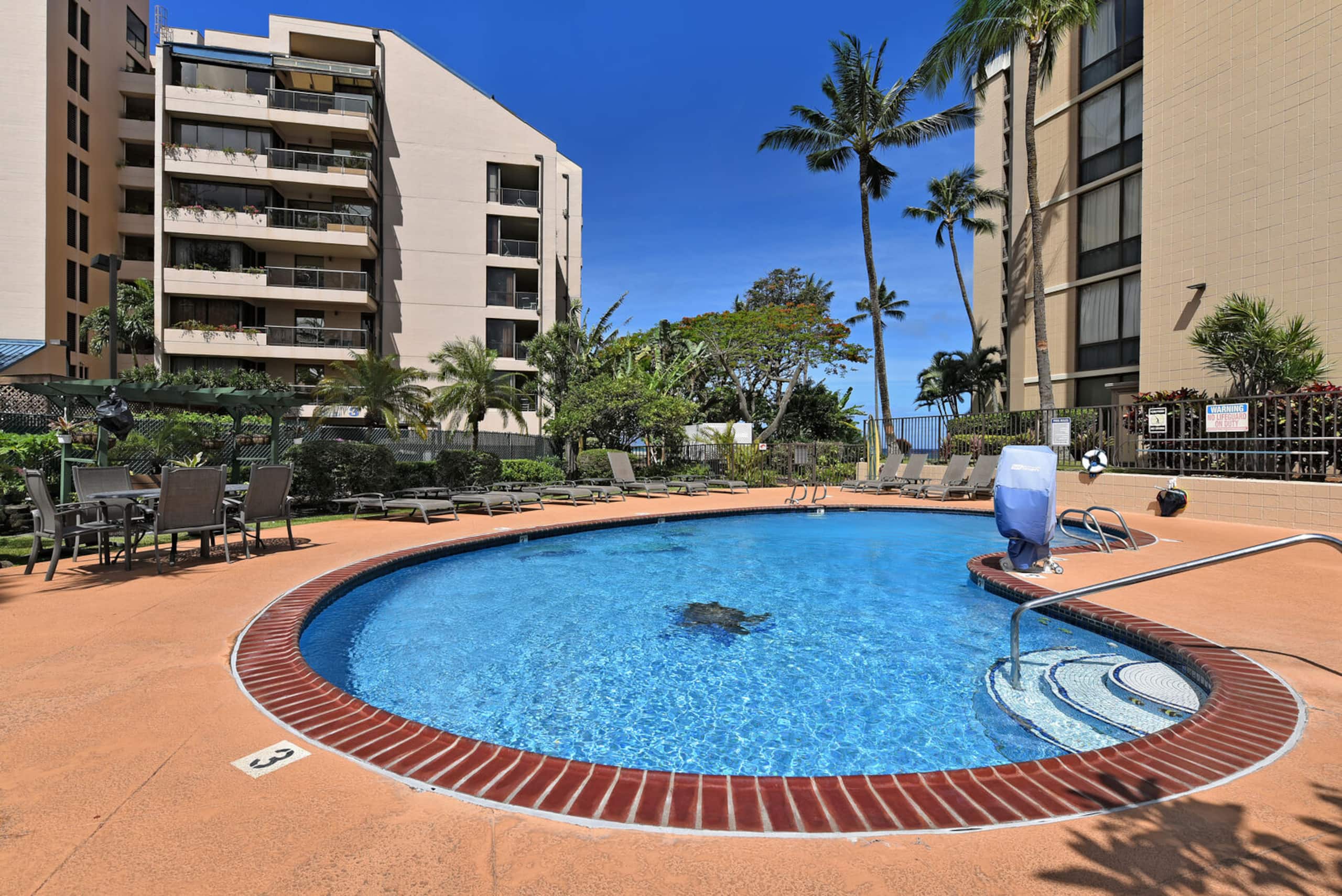 Condo in Lahaina · ★4.78 · 1 bedroom · 2 beds · 1 private bath - Image 24