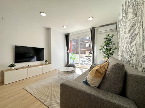 Top performing Airbnb: Holidays2Malaga Lebrija 3 bedroom & Terrace in Plaza De Toros Vieja