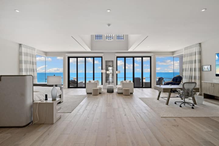 Wake up to panoramic ocean views from your luxurious master suite.