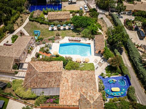 Sumptuous Provençal Villa -12BR/24P- Grimaud Hills