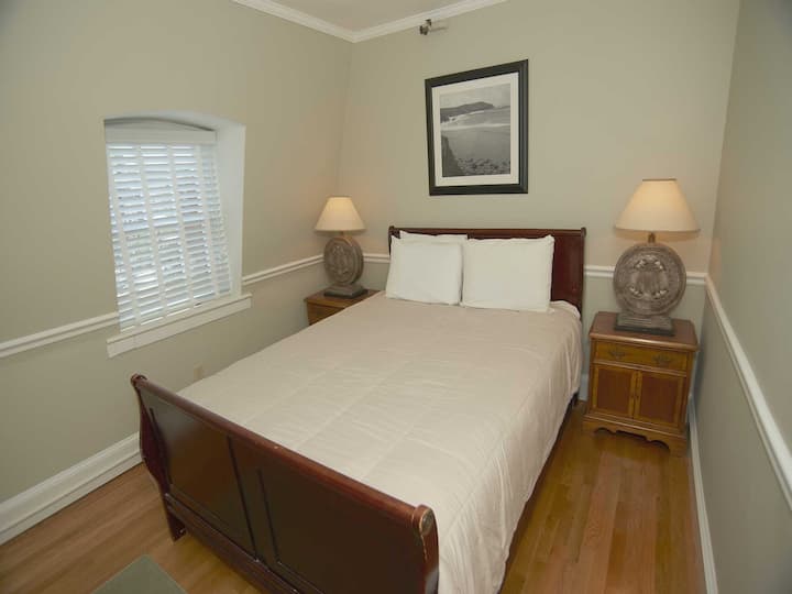 The Manor 131 Suite (No P-quadruple-sdb Privée-sta - Newport, RI