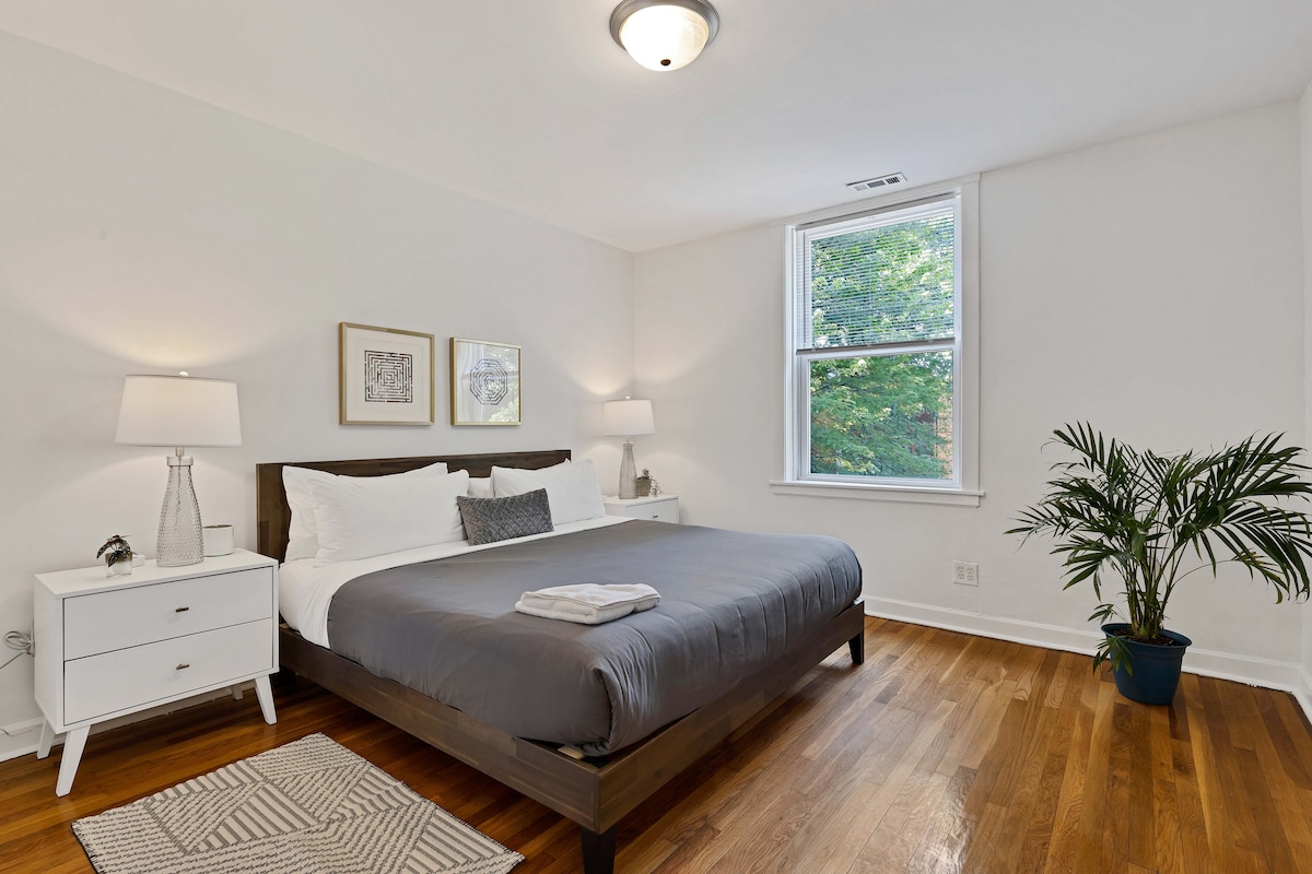 Vnútri, bytová výzdoba, lampa, drevo, nábytok