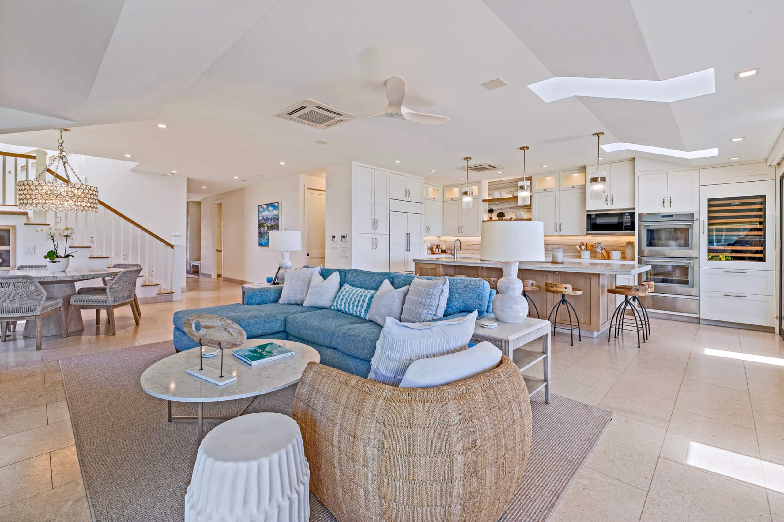 Home in Lahaina · ★5.0 · 4 bedrooms · 5 beds · 4.5 baths - Image 13