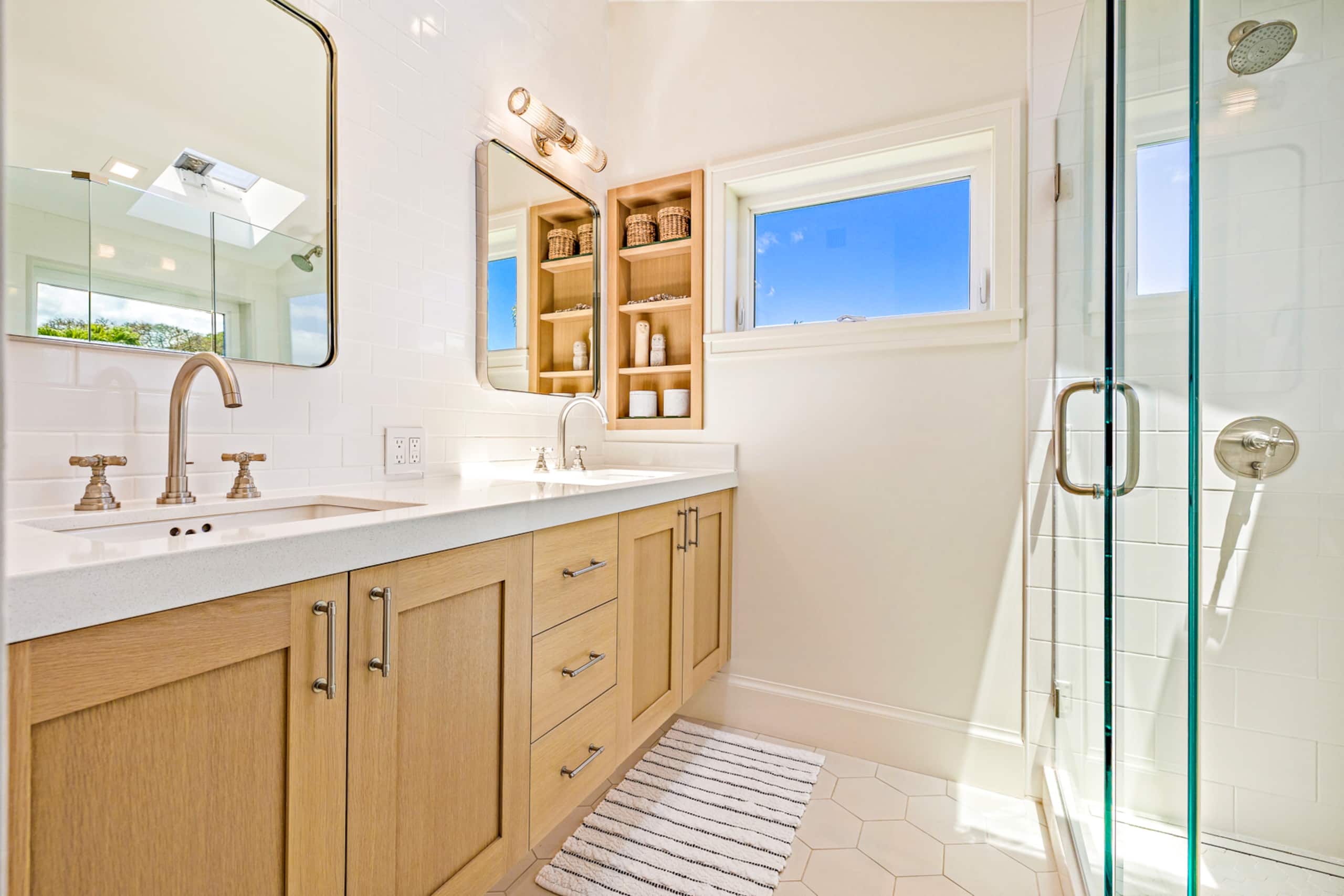 Home in Lahaina · ★5.0 · 4 bedrooms · 5 beds · 4.5 baths - Image 30