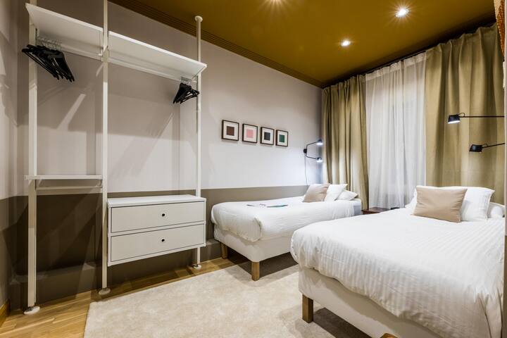 Ondarra Suite: 1 min from Zurriola Beach gallery image 4