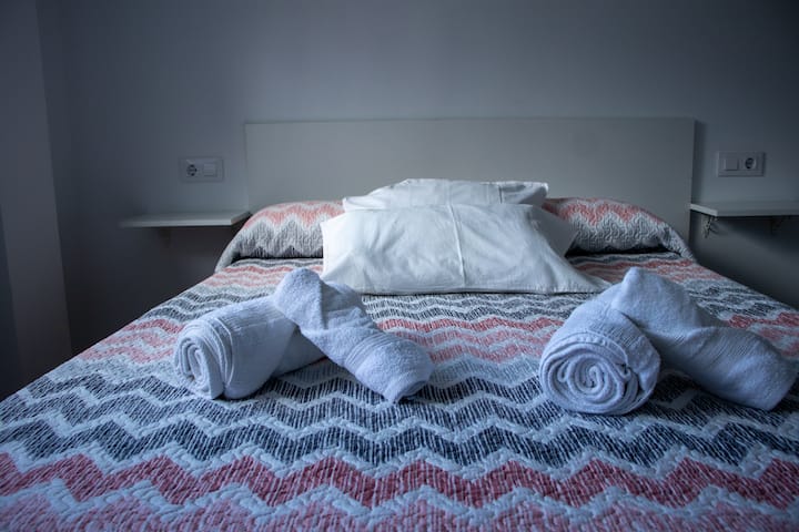 غرفة النوم 2