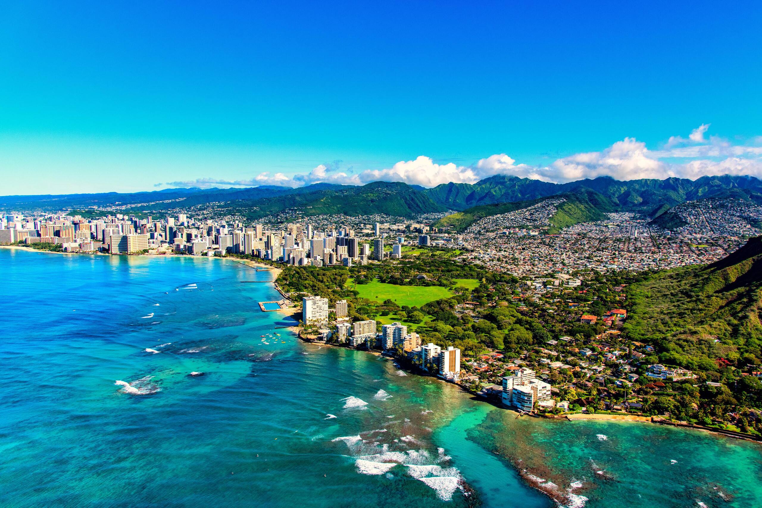 Condo in Honolulu · ★4.63 · Studio · 1 bed · 1 private bath - Image 24