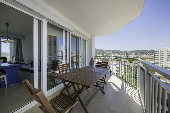 Apartment with sea views in Platja d’Aro